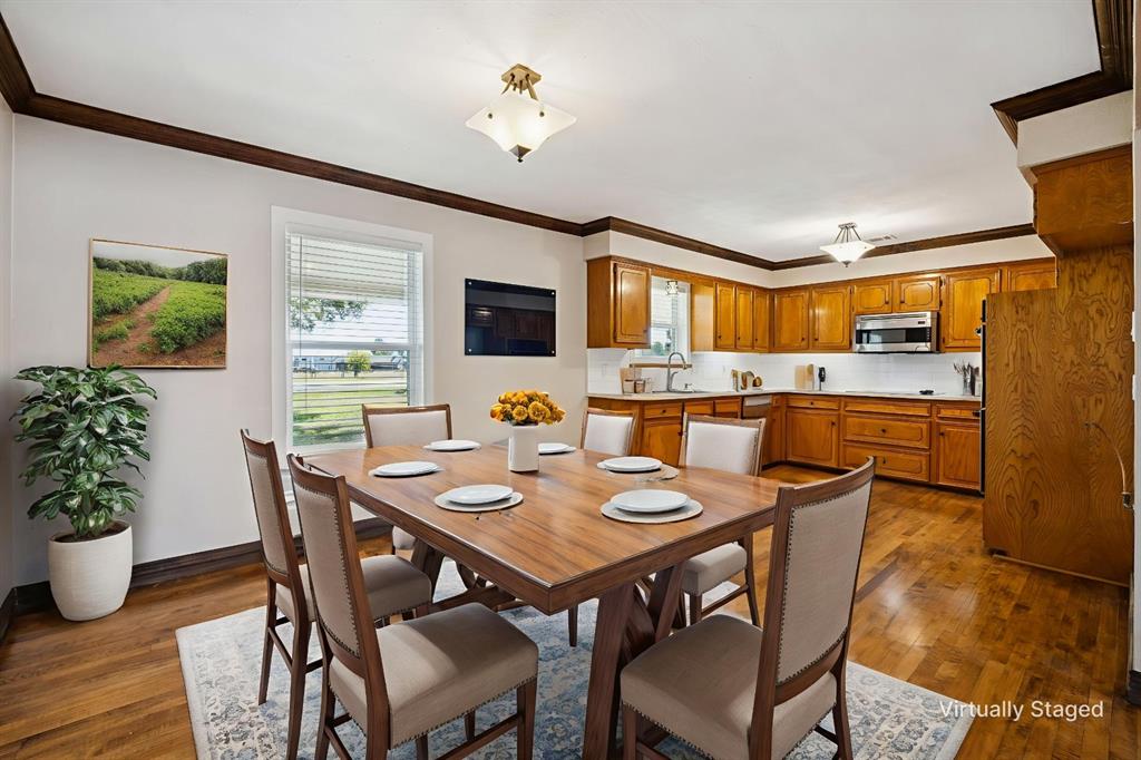 St. Paul, Texas, 75098, United States, 5 Bedrooms Bedrooms, ,3 BathroomsBathrooms,Residential,For Sale,1989242