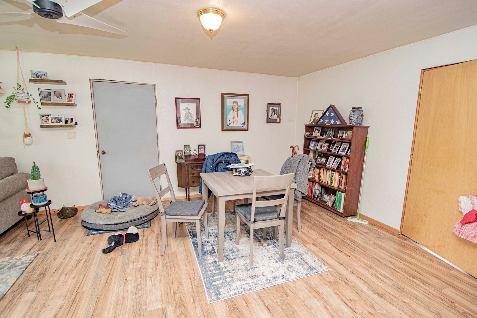 Naples, Idaho, 83847, United States, 2 Bedrooms Bedrooms, ,1 BathroomBathrooms,Residential,For Sale,1979957