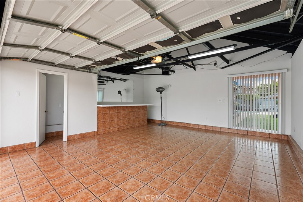 Carson, California, 90745, United States, 3 Bedrooms Bedrooms, ,2 BathroomsBathrooms,Residential,For Sale,1850381