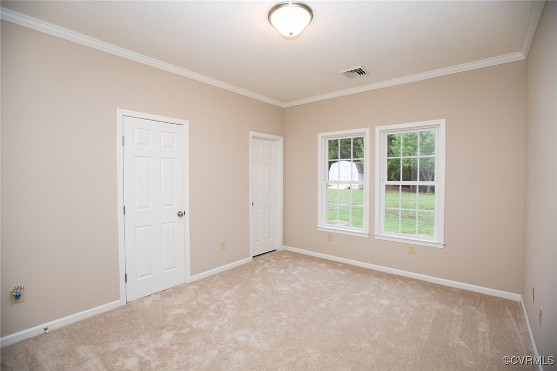 Farmville, Virginia, 23901, United States, 4 Bedrooms Bedrooms, ,5 BathroomsBathrooms,Residential,For Sale,1916348
