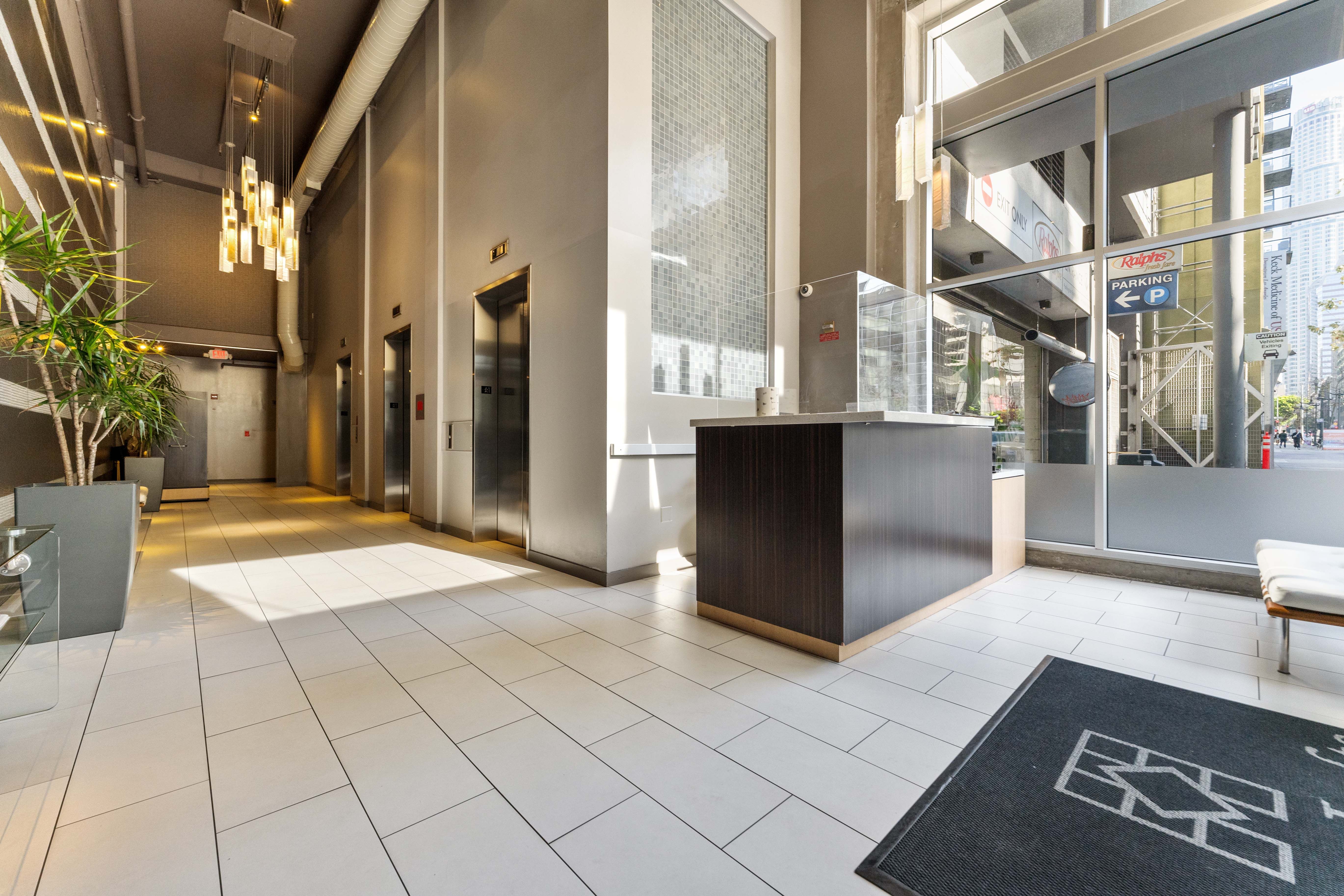 Los Angeles, California, 90015, United States, 2 Bedrooms Bedrooms, ,2 BathroomsBathrooms,Residential,For Sale,1879277