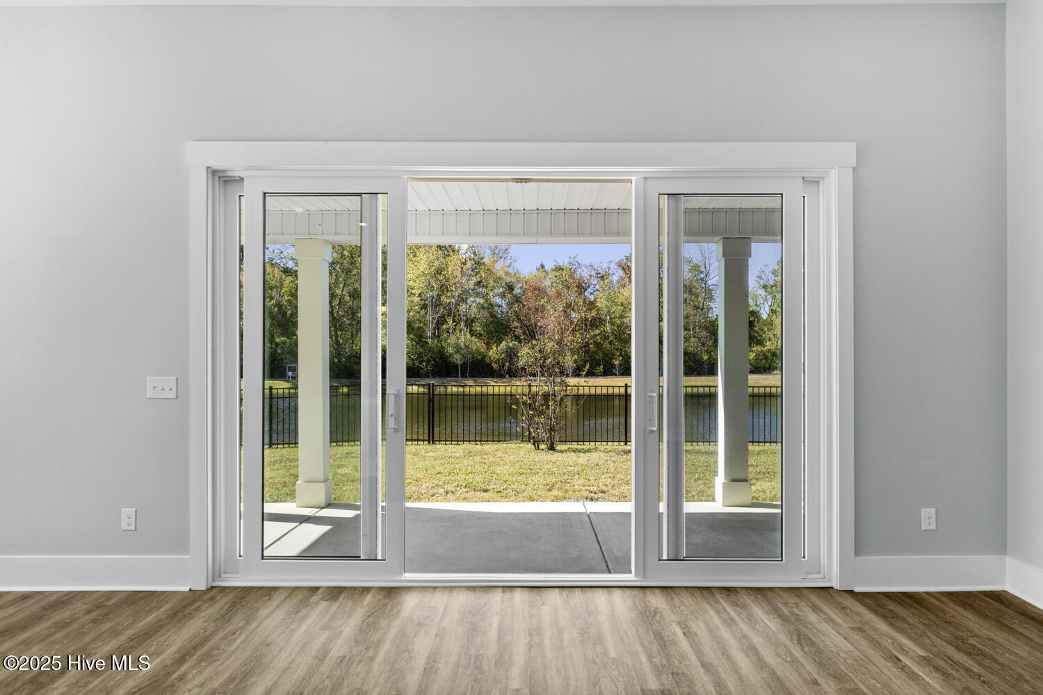 Surf City, North Carolina, 28445, United States, 4 Bedrooms Bedrooms, ,2 BathroomsBathrooms,Residential,For Sale,1987311