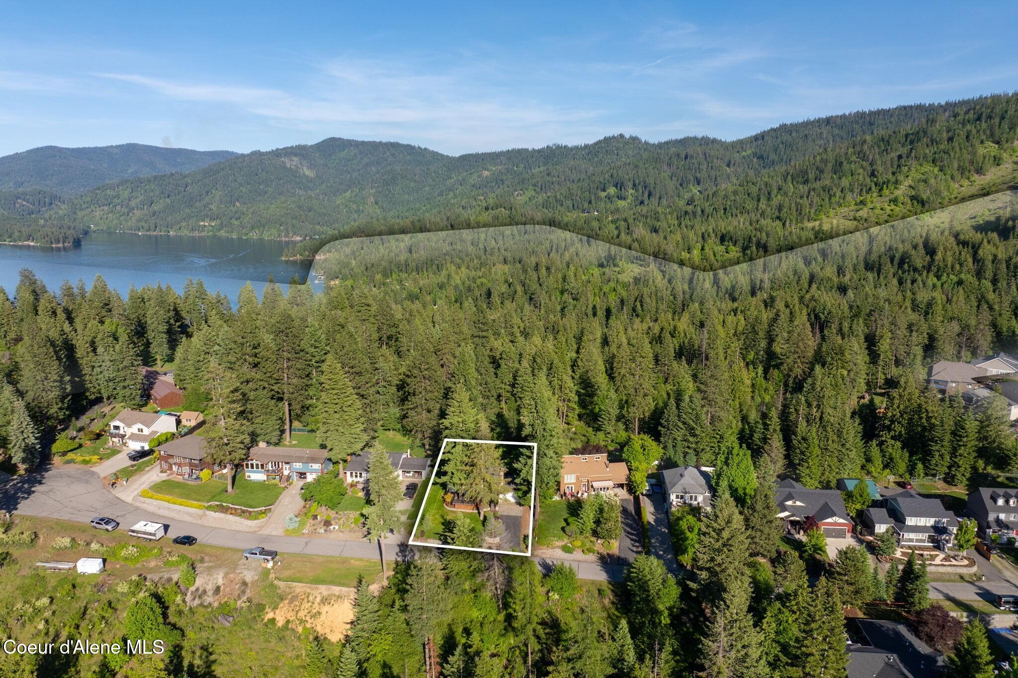 Hayden, Idaho, 83835, United States, 2 Bedrooms Bedrooms, ,2 BathroomsBathrooms,Residential,For Sale,1923213