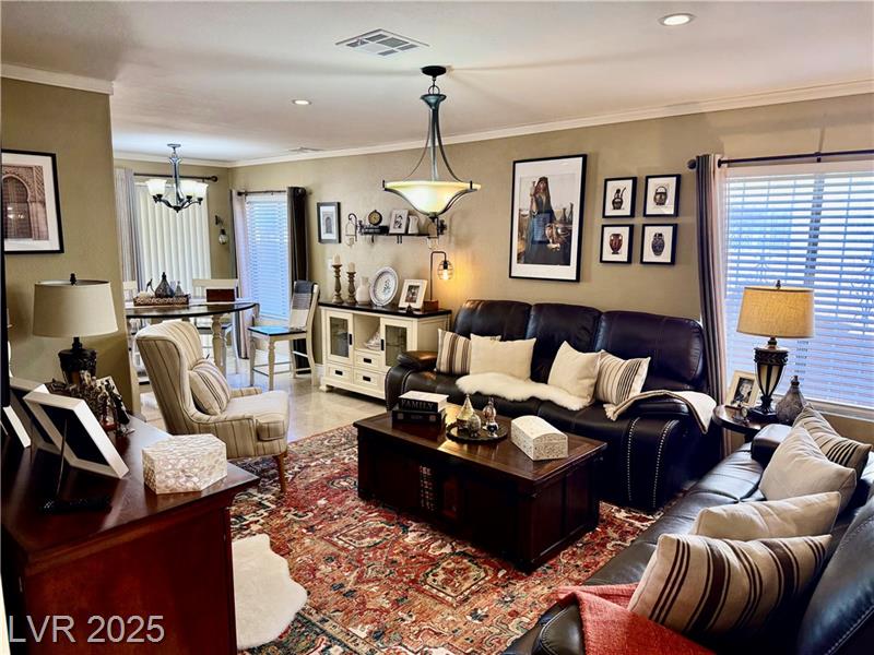 Las Vegas, Nevada, 89121, United States, 3 Bedrooms Bedrooms, ,2 BathroomsBathrooms,Residential,For Sale,1981360