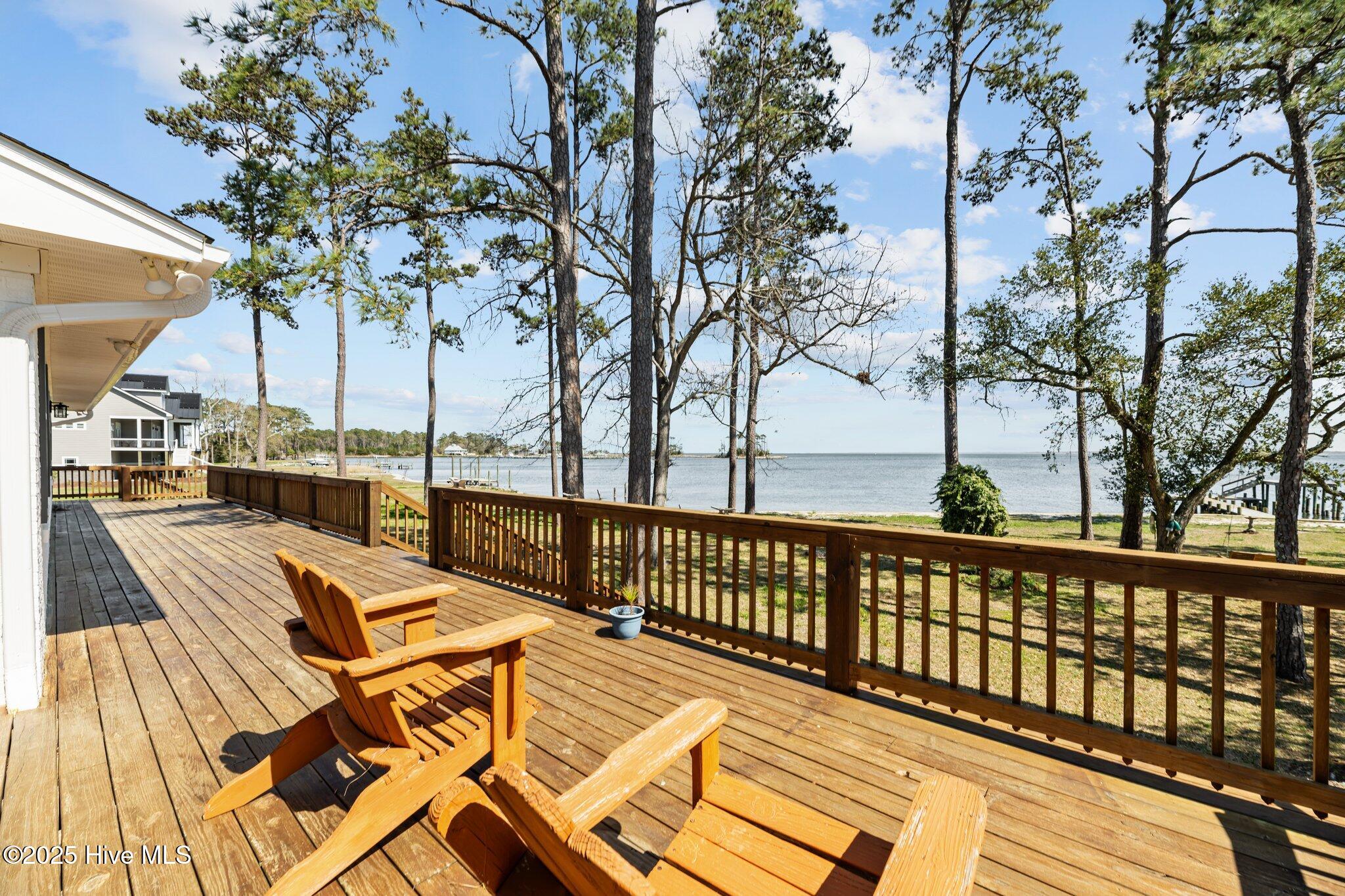 Oriental, North Carolina, 28571, United States, 3 Bedrooms Bedrooms, ,2 BathroomsBathrooms,Residential,For Sale,1761894