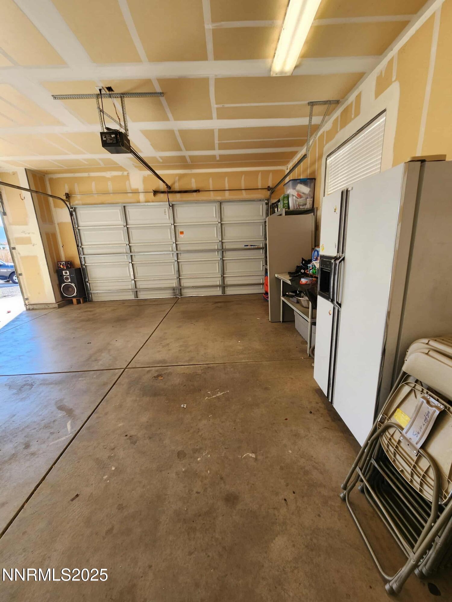 Dayton, Nevada, 89403, United States, 4 Bedrooms Bedrooms, ,3 BathroomsBathrooms,Residential,For Sale,1989070