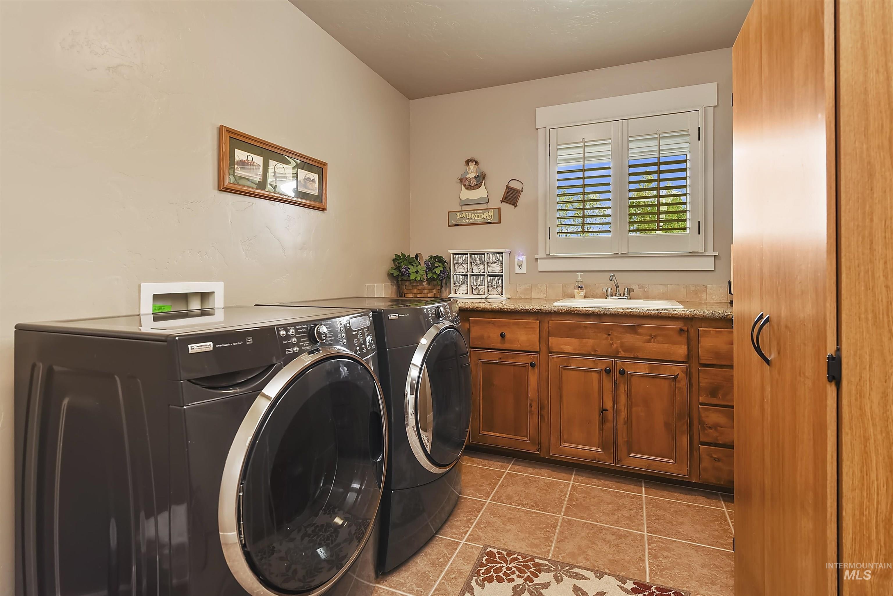 9887 Bray Creek St, Star, Idaho, 83669, United States, 3 Bedrooms Bedrooms, ,3 BathroomsBathrooms,Residential,For Sale,9887 Bray Creek St,1626319