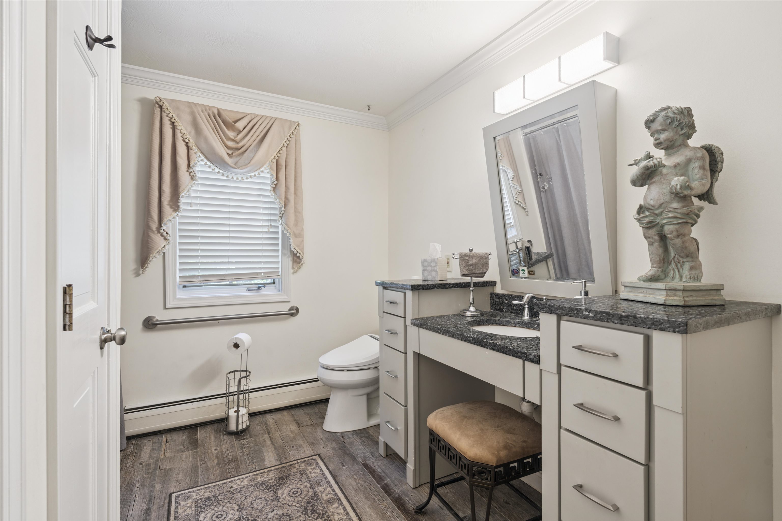 Gilford, New Hampshire, 03249, United States, 4 Bedrooms Bedrooms, ,1 BathroomBathrooms,Residential,For Sale,1901287