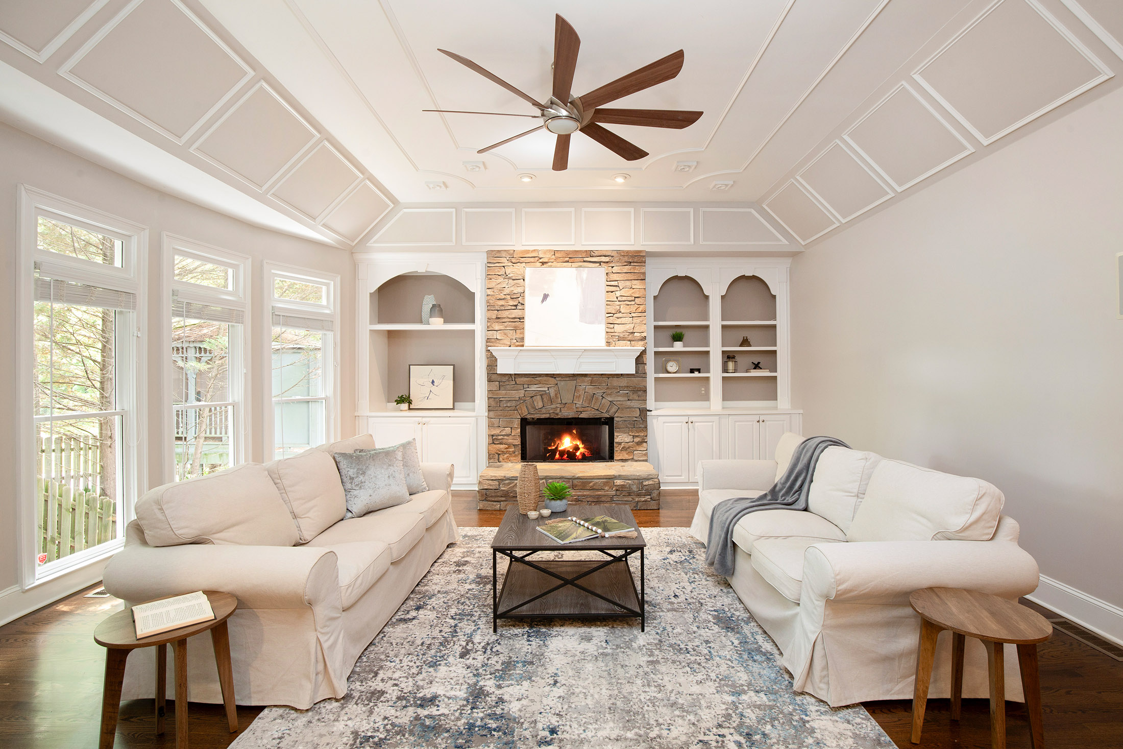  Recently Updated Four Bedroom Home in Gated Brookhaven Community - 物件實景