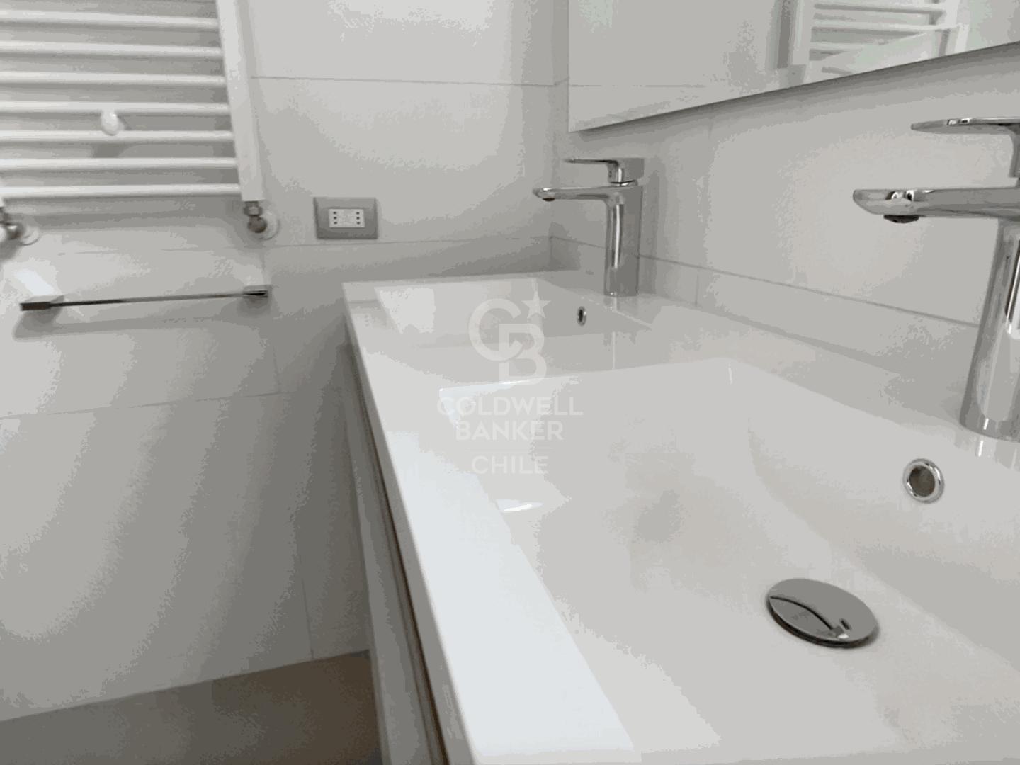 La Reina, Chile, 5 Bedrooms Bedrooms, ,5 BathroomsBathrooms,Residential,For Sale,1700375