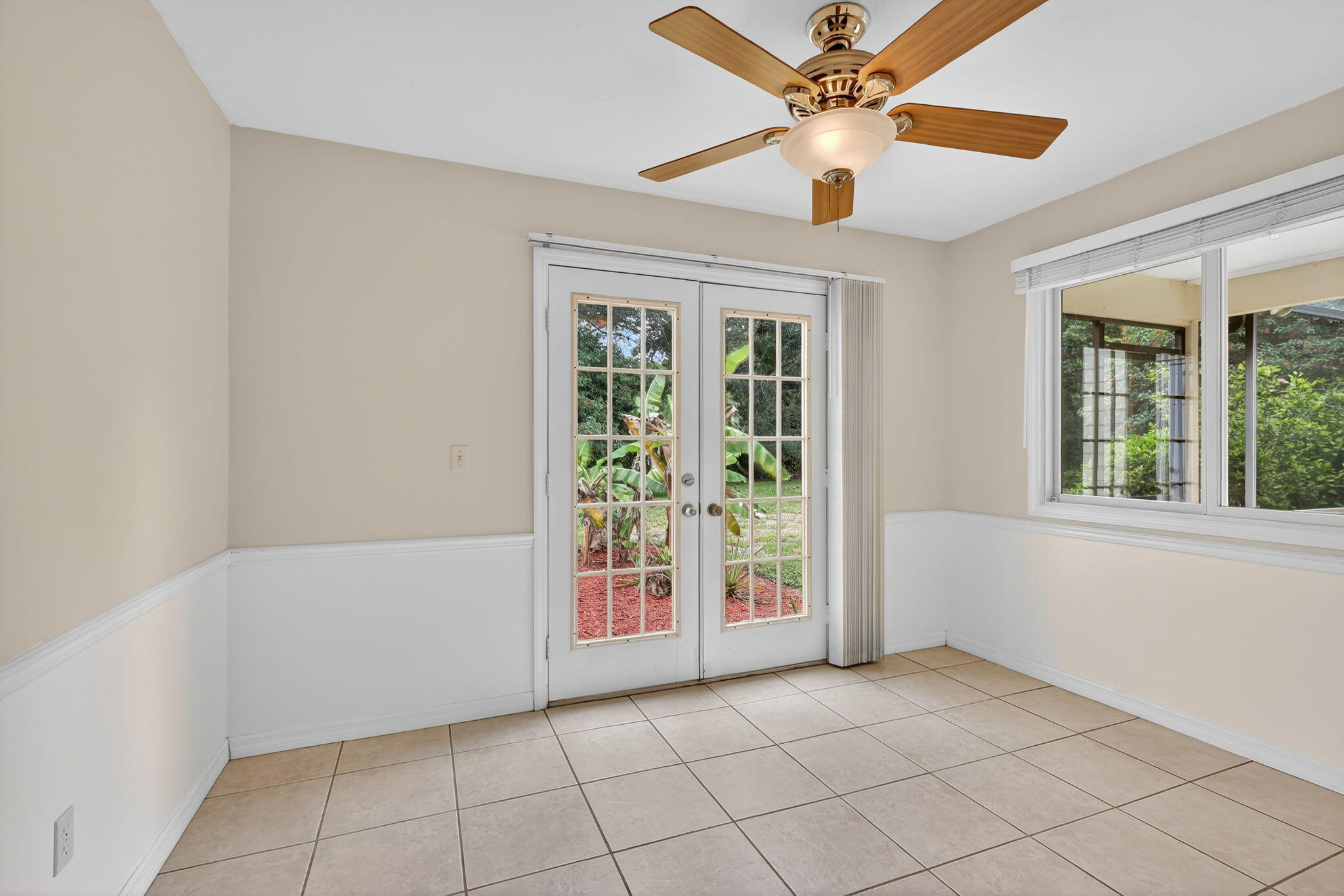 Jensen Beach, Florida, 34957, United States, 3 Bedrooms Bedrooms, ,2 BathroomsBathrooms,Residential,For Sale,1960986