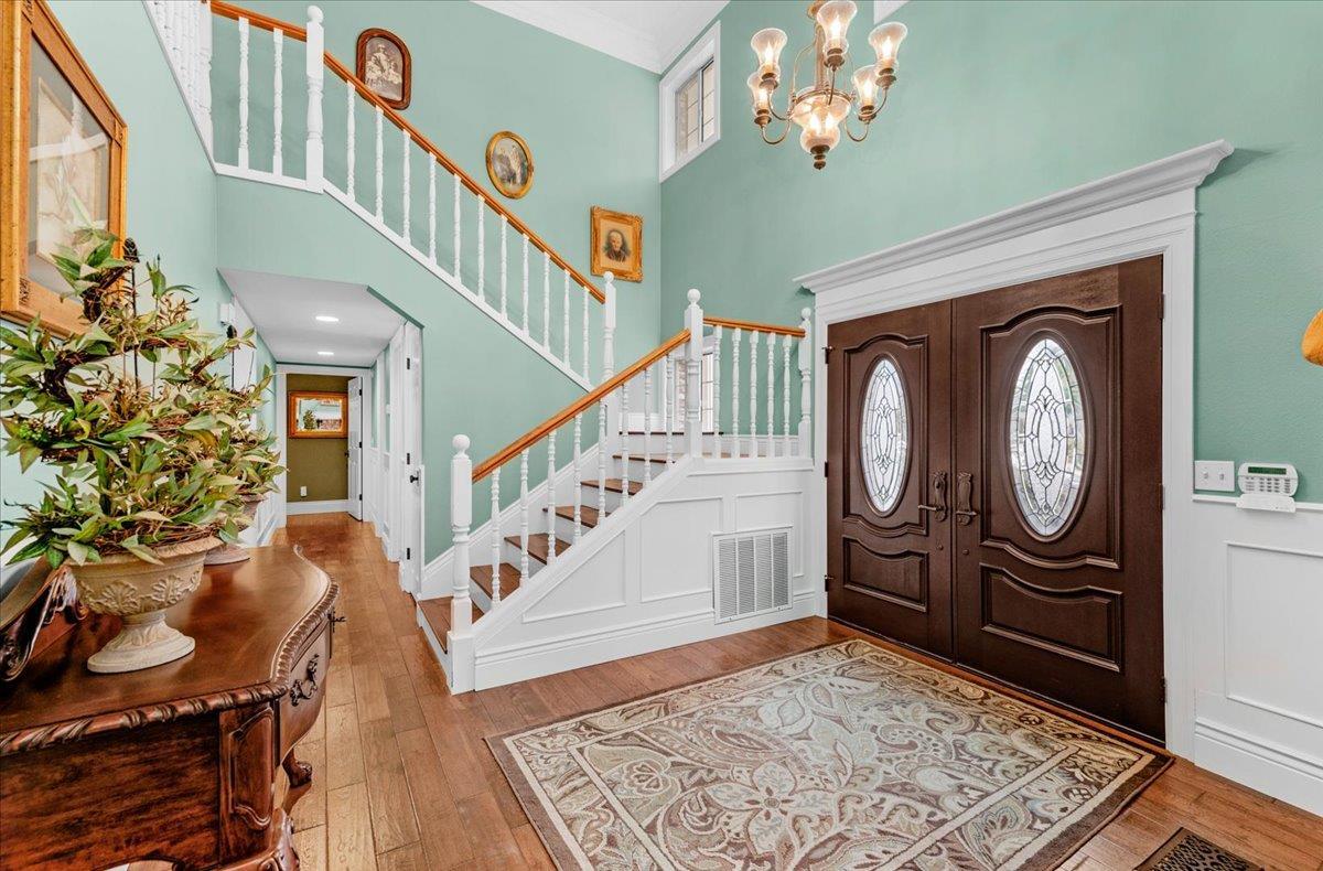 Visalia, California, 93277, United States, 4 Bedrooms Bedrooms, ,4 BathroomsBathrooms,Residential,For Sale,1973914