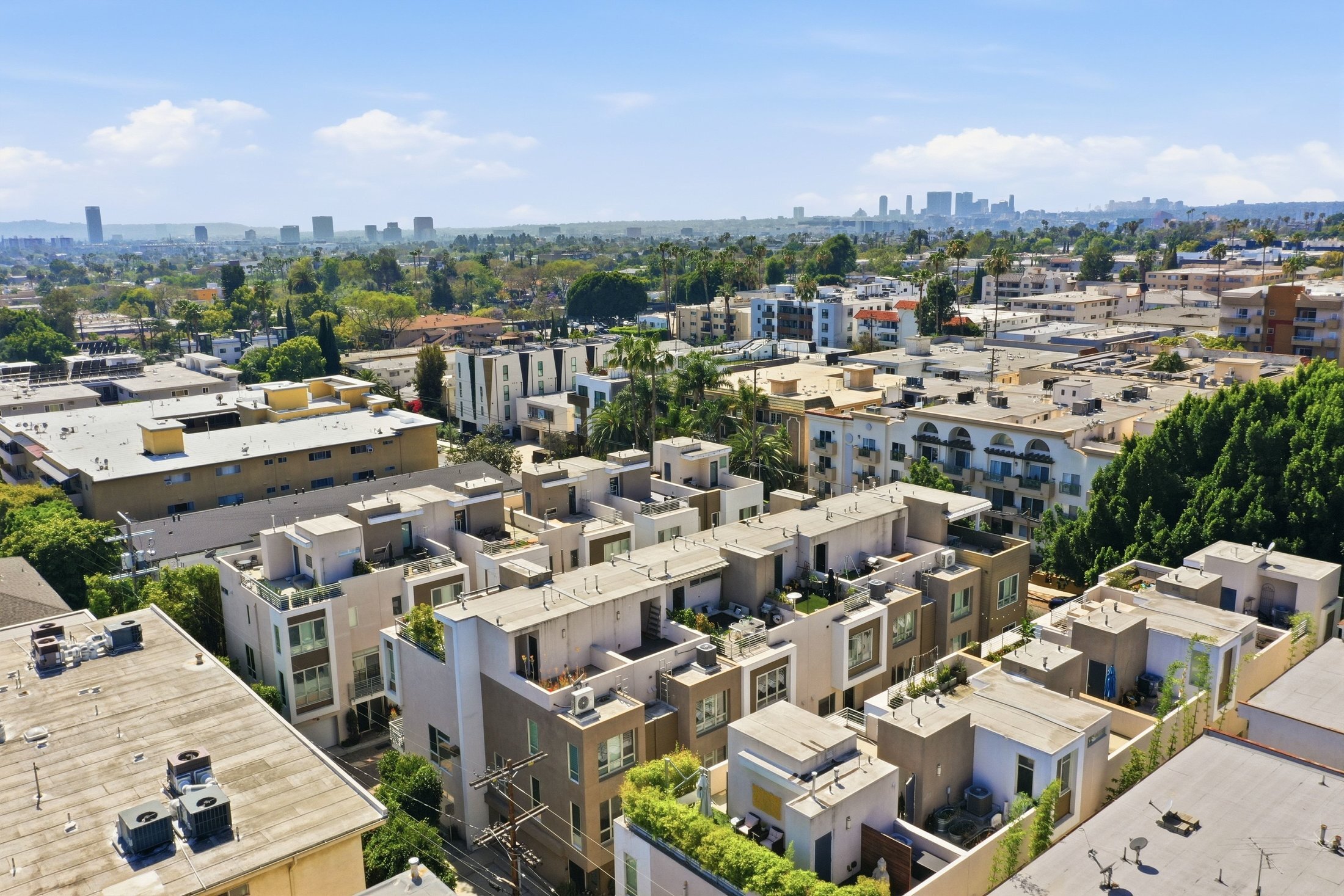  1400 North Fuller Avenue - 物件實景