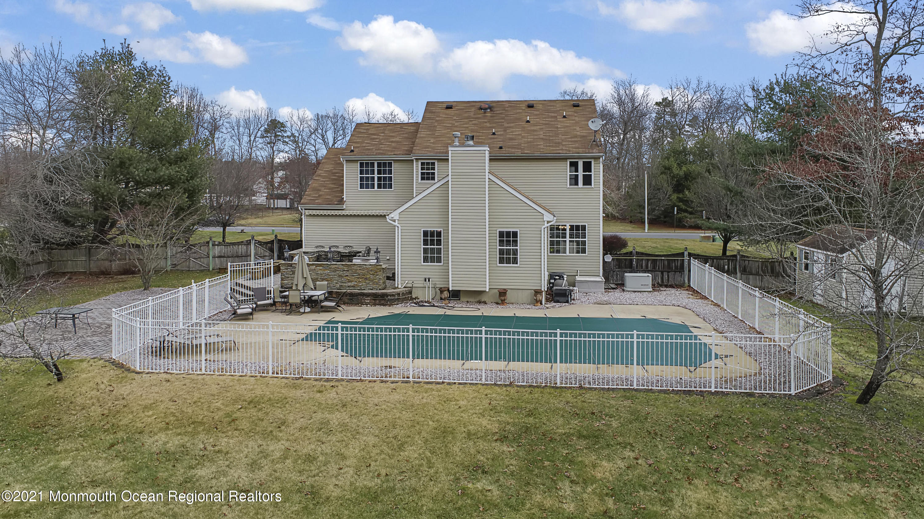 Jackson, New Jersey, 08527, United States, 4 Bedrooms Bedrooms, ,3 BathroomsBathrooms,Residential,For Sale,1944716