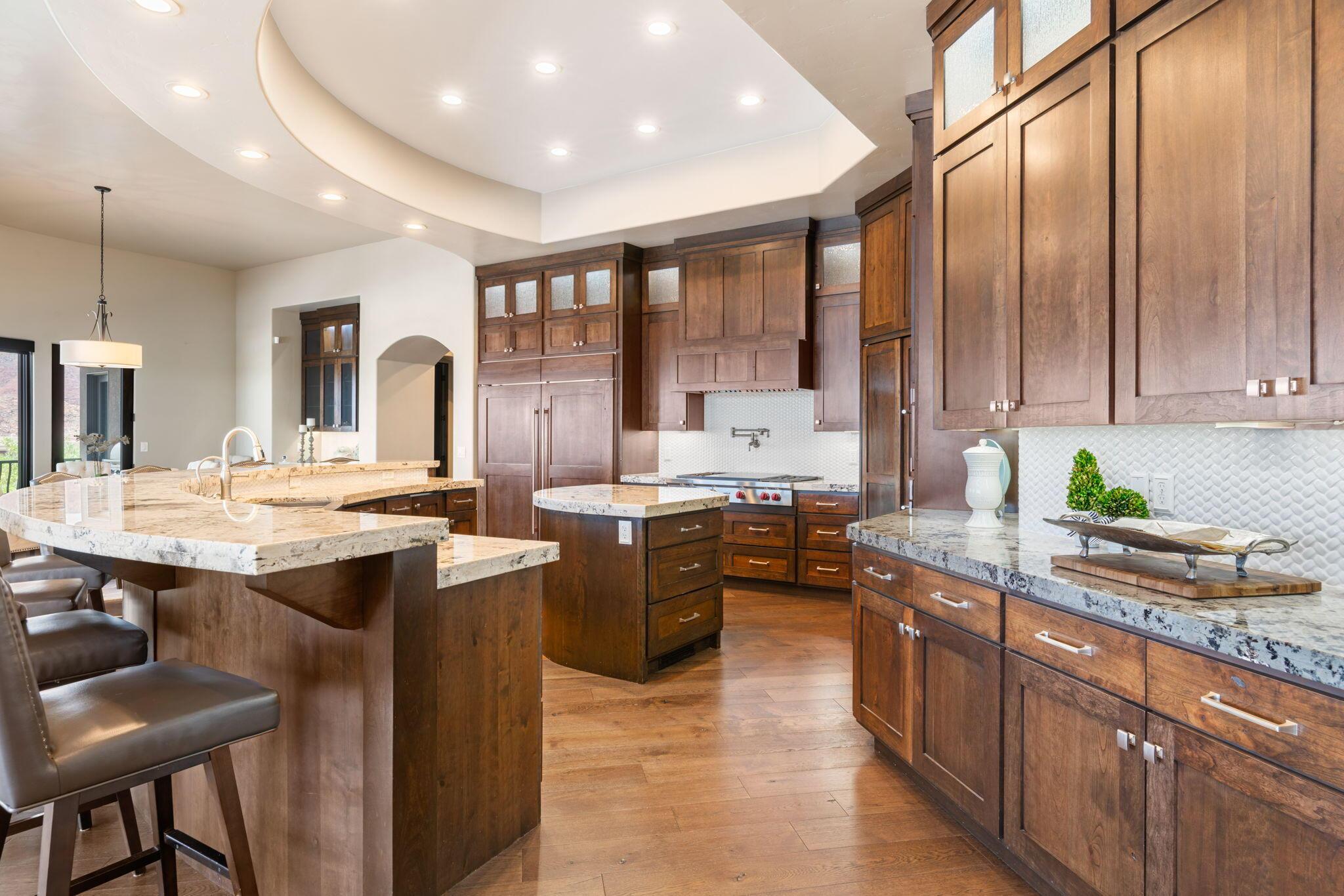 St George, Utah, 84770, United States, 5 Bedrooms Bedrooms, ,7 BathroomsBathrooms,Residential,For Sale,1900533