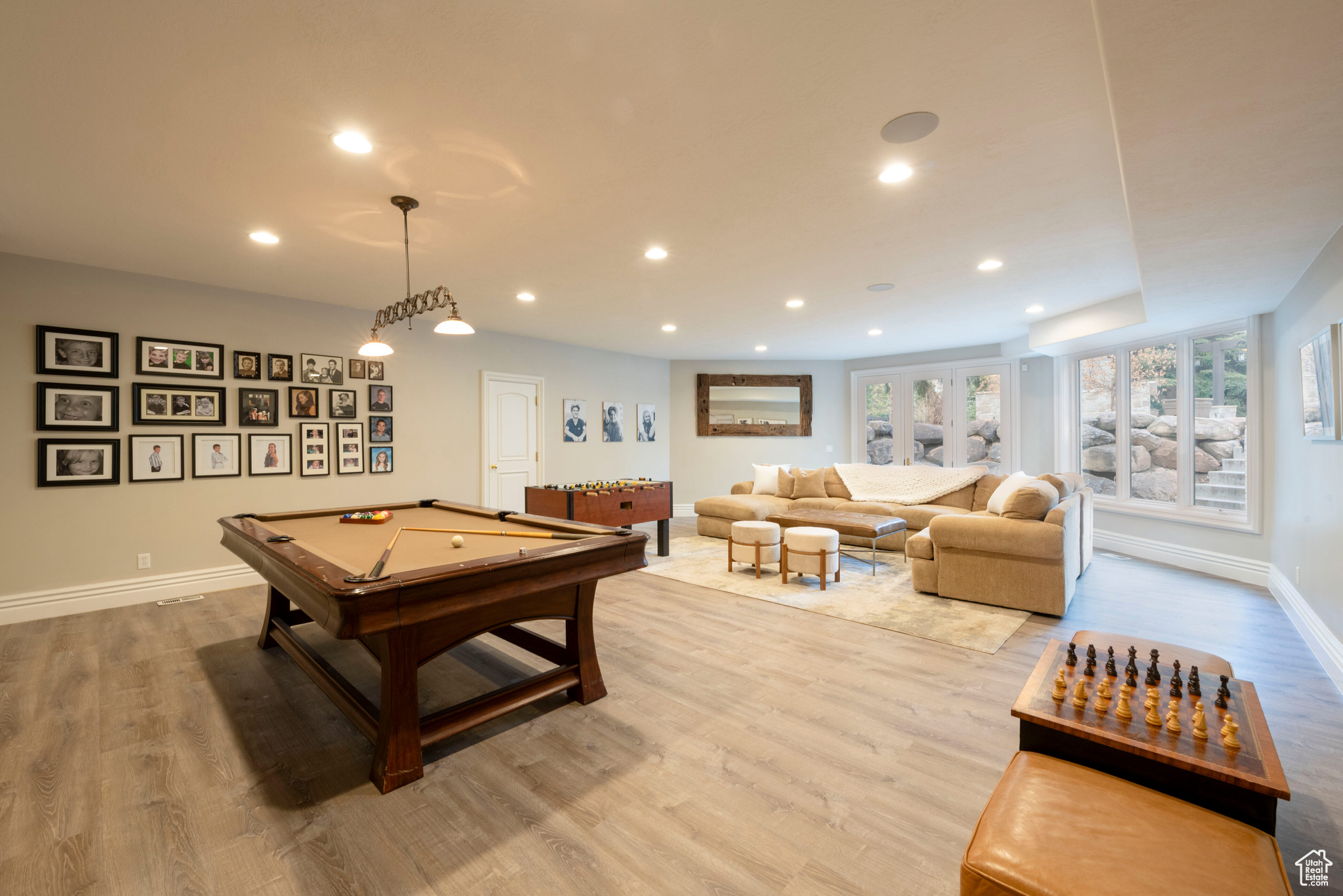 2227 E 5340 S, Holladay, Utah, 84117, United States, 7 Bedrooms Bedrooms, ,8 BathroomsBathrooms,Residential,For Sale,2227 E 5340 S,1624548