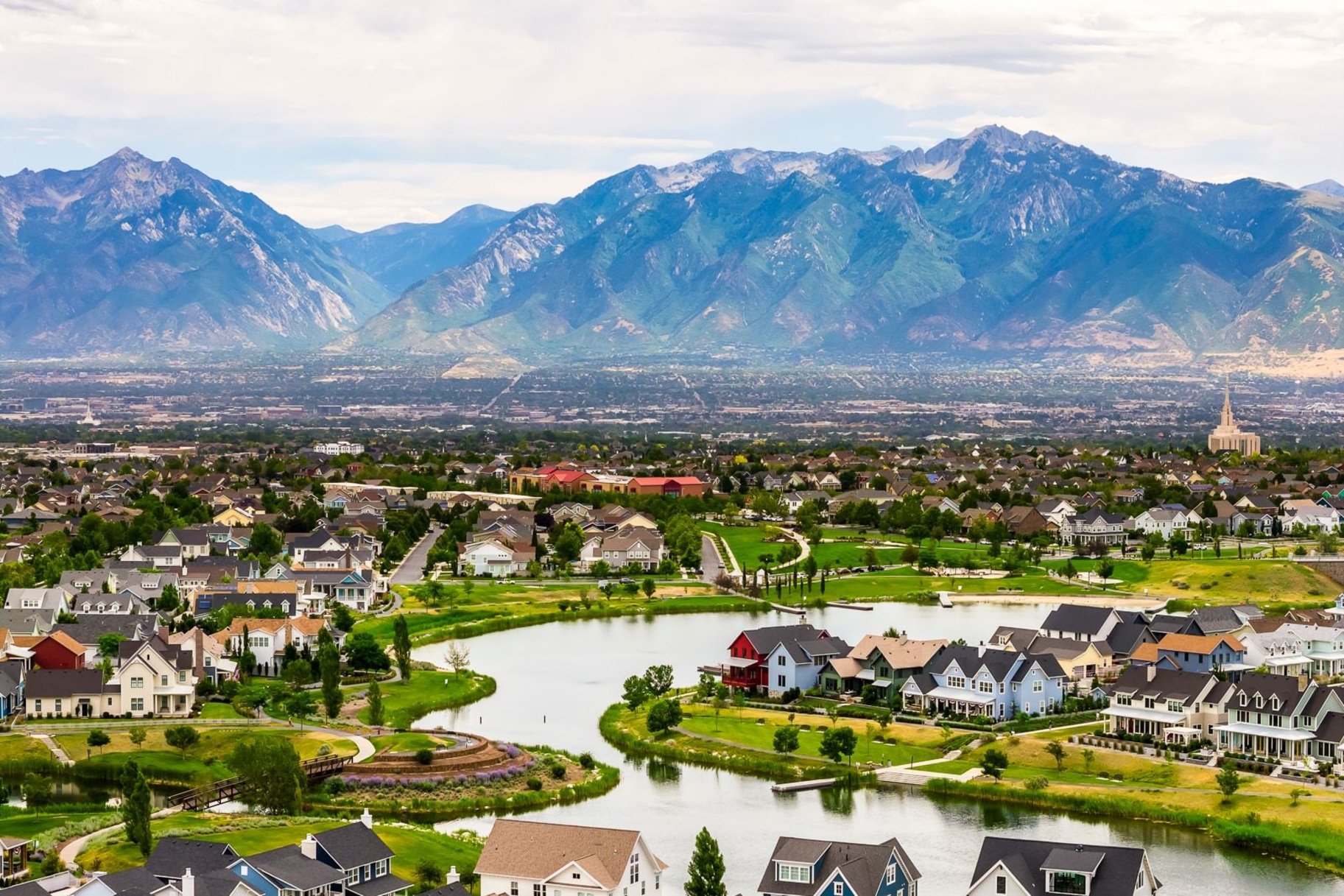  Prestigious Lake Village area in Daybreak - 物件實景