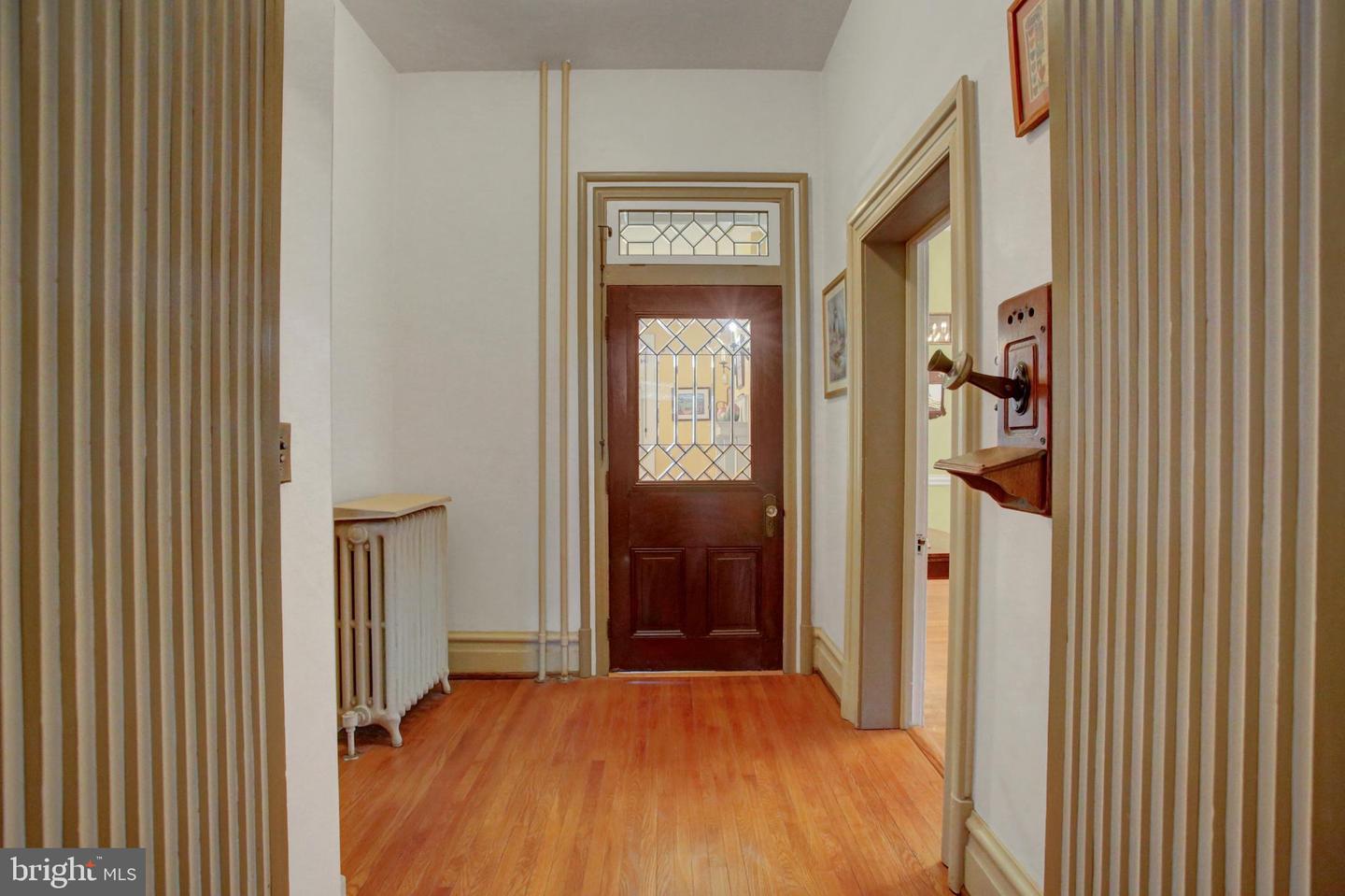 144 W Main Street, Waynesboro, Pennsylvania, 17268, United States, 7 Bedrooms Bedrooms, ,4 BathroomsBathrooms,Residential,For Sale,144 W Main Street,1662574