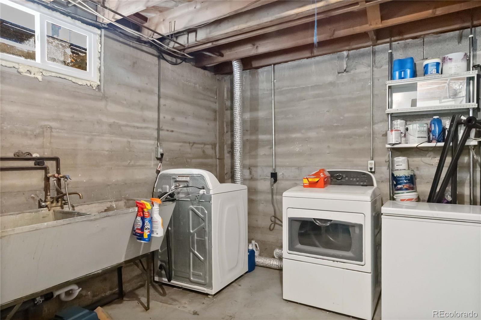 Lakewood, Colorado, 80232, United States, 3 Bedrooms Bedrooms, ,Residential,For Sale,1986086