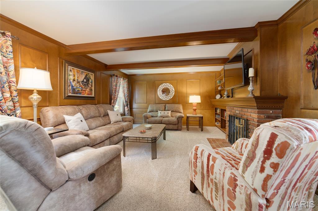 Chesterfield, Missouri, 63017, United States, 4 Bedrooms Bedrooms, ,3 BathroomsBathrooms,Residential,For Sale,1966337