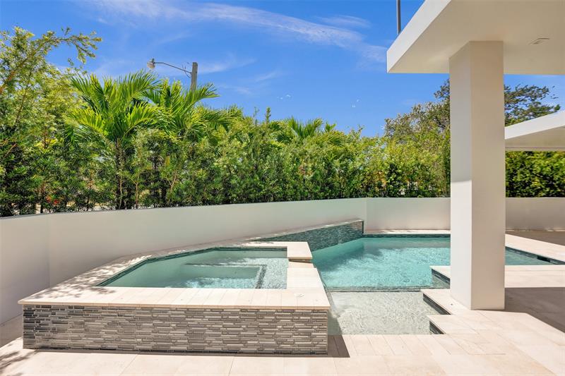 Fort Lauderdale, Florida, 33316, United States, 4 Bedrooms Bedrooms, ,6 BathroomsBathrooms,Residential,For Sale,1988214