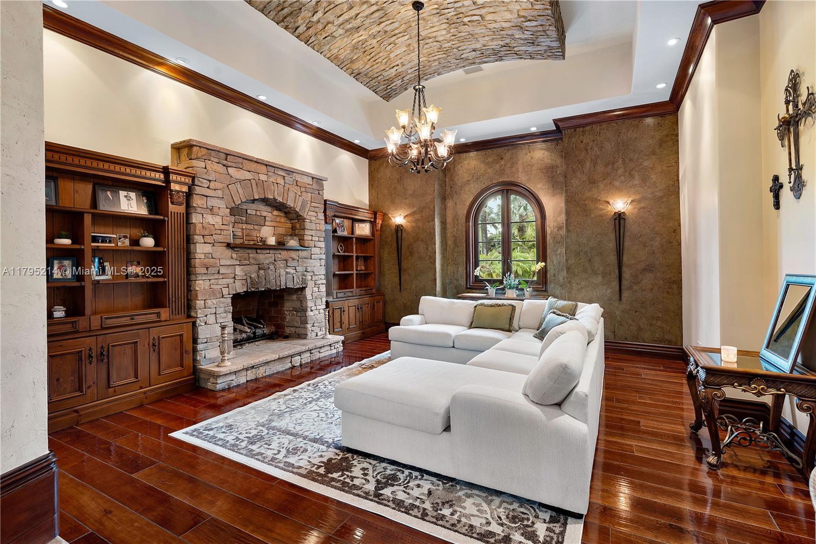 Homestead, Florida, 33031, United States, 6 Bedrooms Bedrooms, ,7 BathroomsBathrooms,Residential,For Sale,1804180