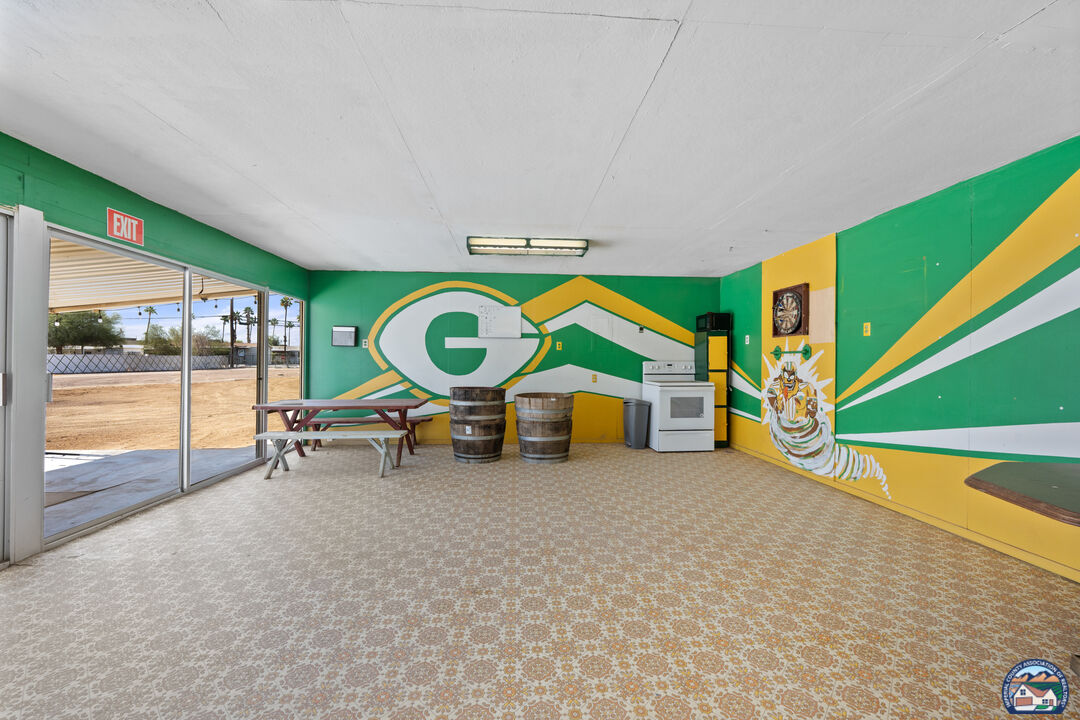El Centro, California, 92243, United States, 3 Bedrooms Bedrooms, ,2 BathroomsBathrooms,Residential,For Sale,1939319
