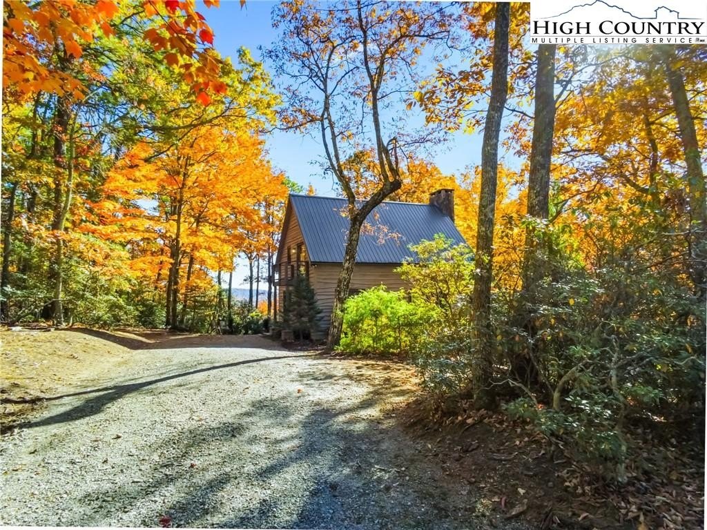 Ferguson, North Carolina, 28624, United States, 2 Bedrooms Bedrooms, ,2 BathroomsBathrooms,Residential,For Sale,1996766