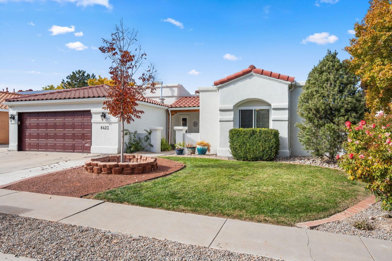 Albuquerque, New Mexico, 87122, United States, 3 Bedrooms Bedrooms, ,2 BathroomsBathrooms,Residential,For Sale,1992964