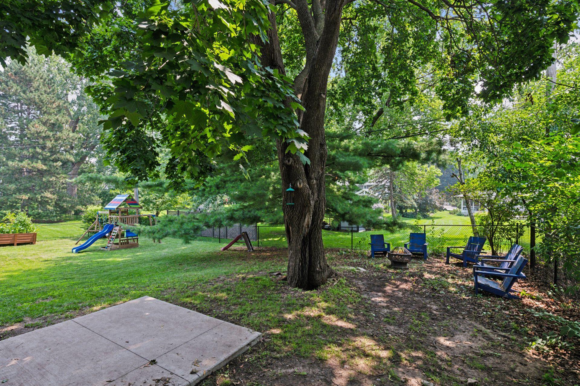 Edina, Minnesota, 55435, United States, 4 Bedrooms Bedrooms, ,3 BathroomsBathrooms,Residential,For Sale,1998475