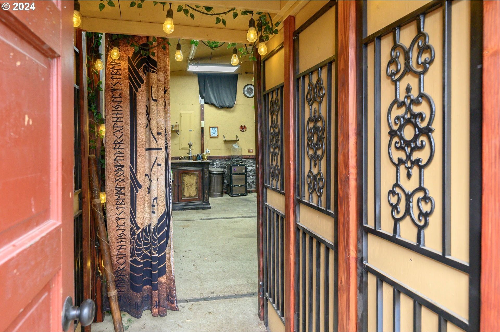 35267 S ACER LN, Molalla, Oregon, 97038, United States, 3 Bedrooms Bedrooms, ,2 BathroomsBathrooms,Residential,For Sale,35267 S ACER LN,1675440