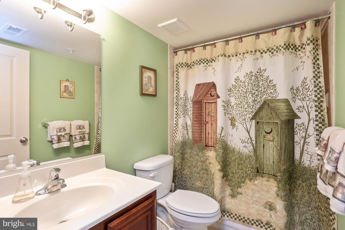Baltimore, Maryland, 21221, United States, 4 Bedrooms Bedrooms, ,4 BathroomsBathrooms,Residential,For Sale,1927397