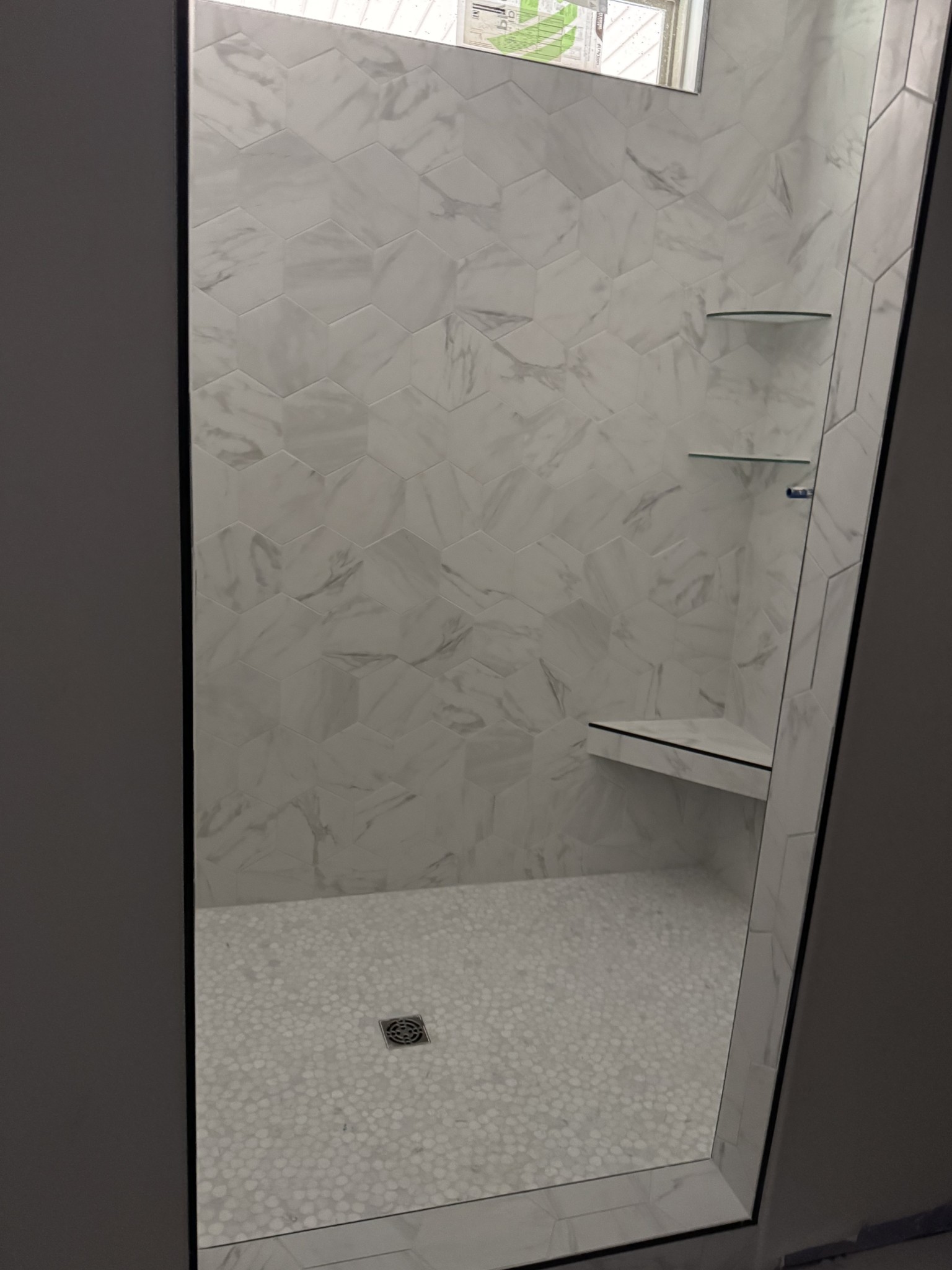 Clarksville, Tennessee, 37042, United States, 3 Bedrooms Bedrooms, ,4 BathroomsBathrooms,Residential,For Sale,2006024