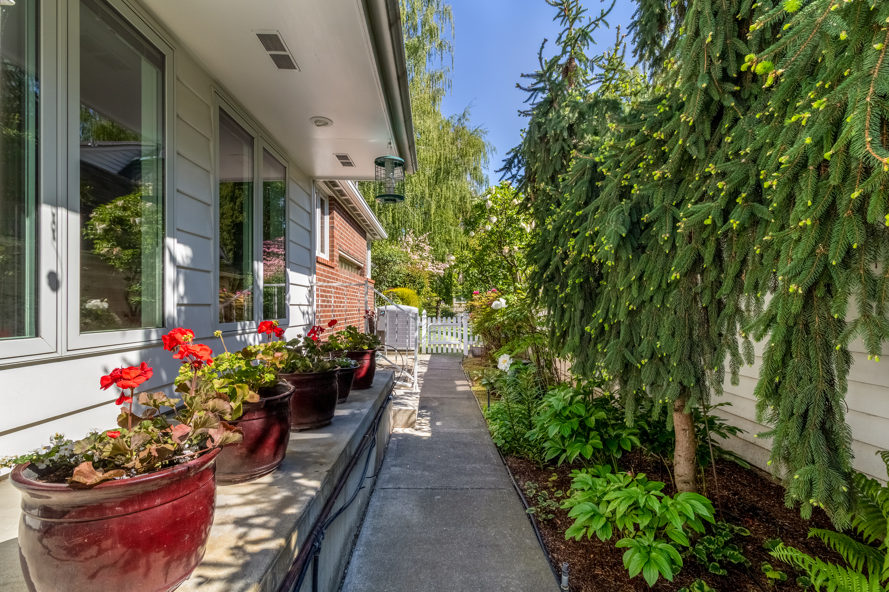  1135 Bonsellsa Street - 物件實景