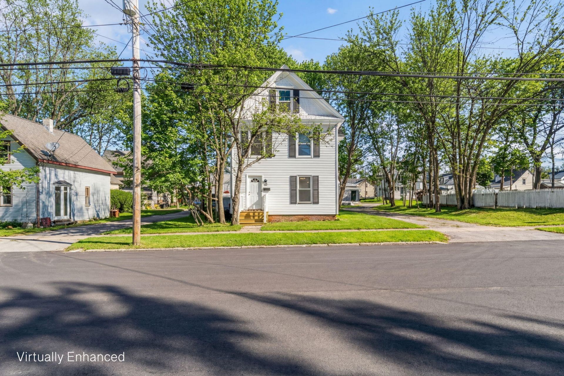 Essex St, Bangor, ME 04401