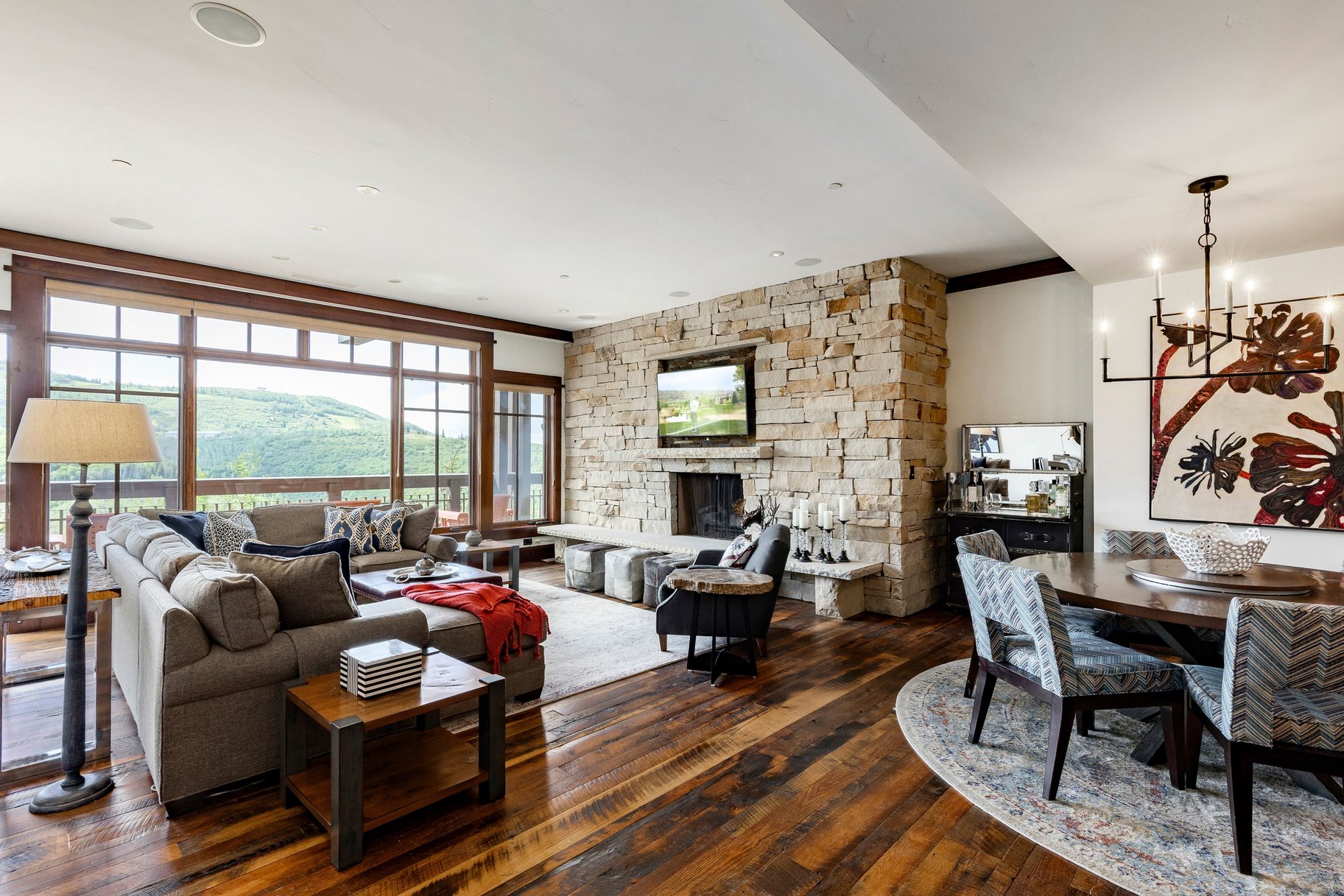  Rarely Available Arrowleaf Condominium With Views Toward Lady Morgan Bowl - 物件實景