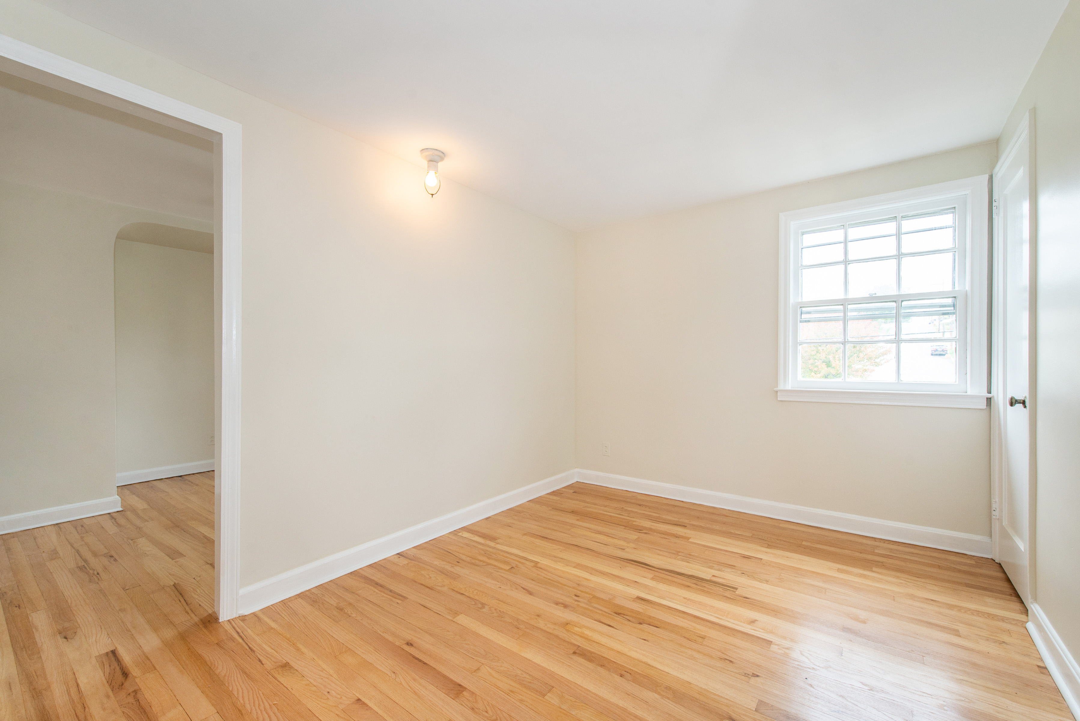 Nutley, New Jersey, 07110, United States, 3 Bedrooms Bedrooms, ,2 BathroomsBathrooms,Residential,For Sale,1977150