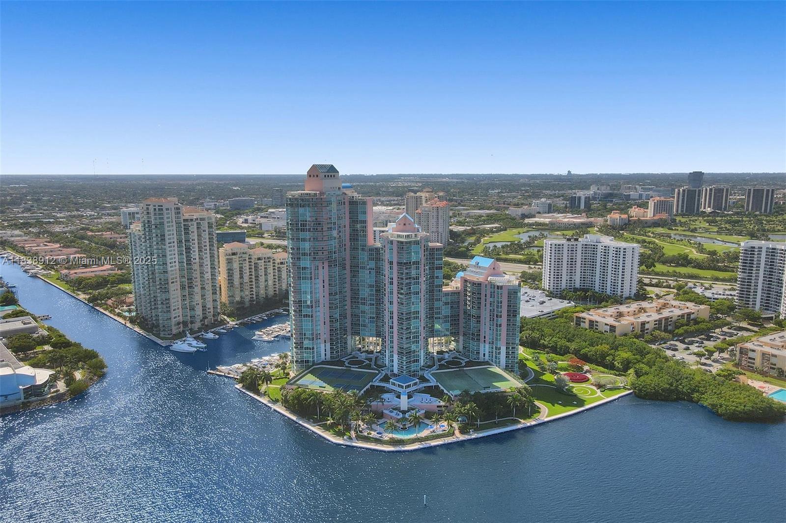 Aventura, Florida, 33180, United States, 2 Bedrooms Bedrooms, ,3 BathroomsBathrooms,Residential,For Sale,1910809