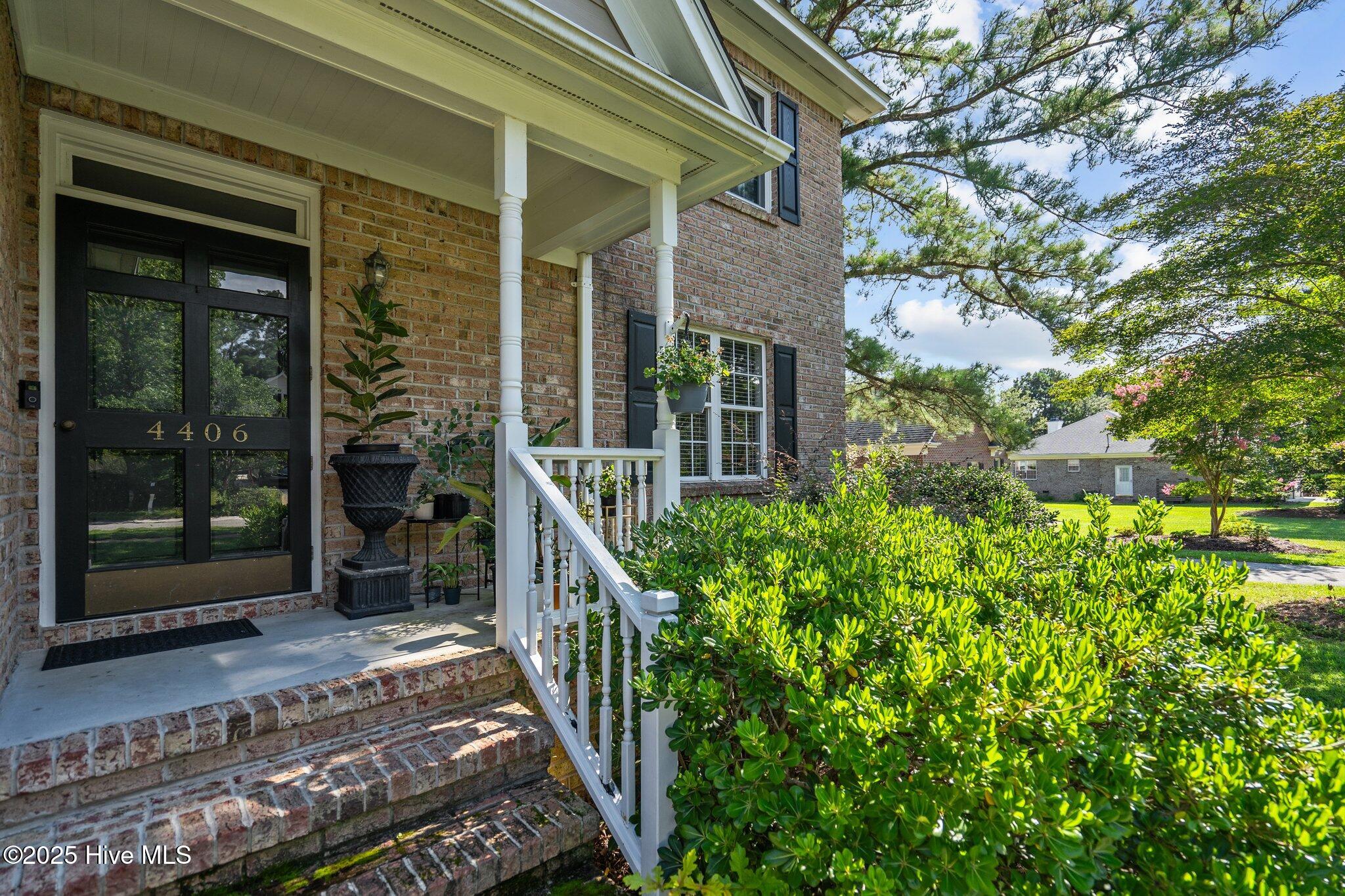 Wilmington, North Carolina, 28412, United States, 4 Bedrooms Bedrooms, ,4 BathroomsBathrooms,Residential,For Sale,1936997
