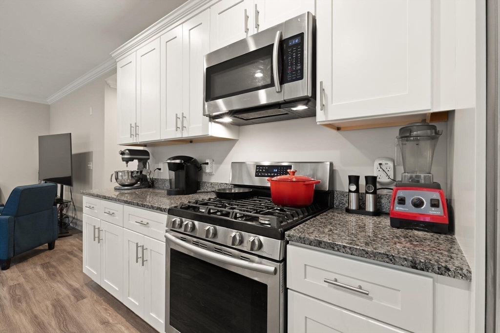 Holbrook, Massachusetts, 02343, United States, 2 Bedrooms Bedrooms, ,2 BathroomsBathrooms,Residential,For Sale,1957151