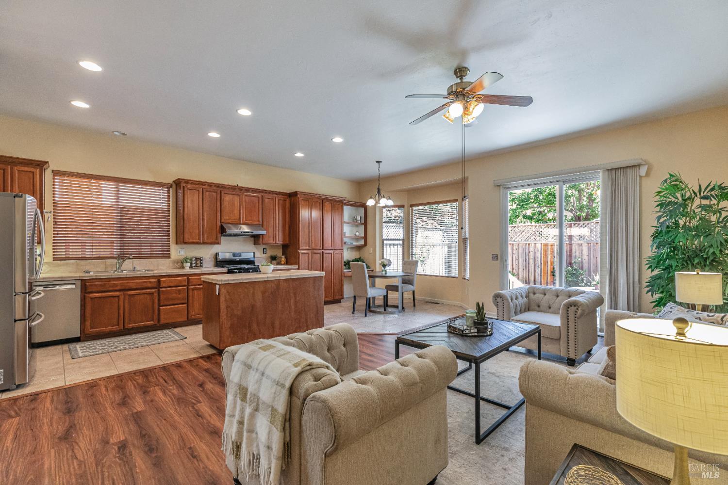 Santa Rosa, California, 95403, United States, 3 Bedrooms Bedrooms, ,2 BathroomsBathrooms,Residential,For Sale,1868703