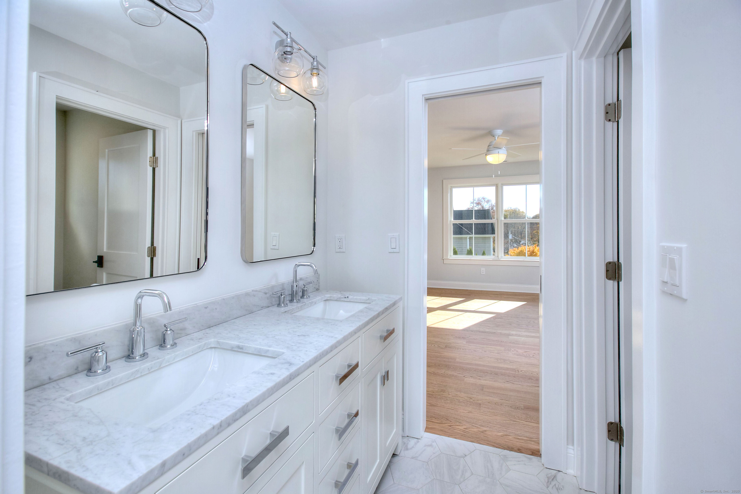 Fairfield, Connecticut, 06824, United States, 5 Bedrooms Bedrooms, ,5 BathroomsBathrooms,Residential,For Sale,1987495