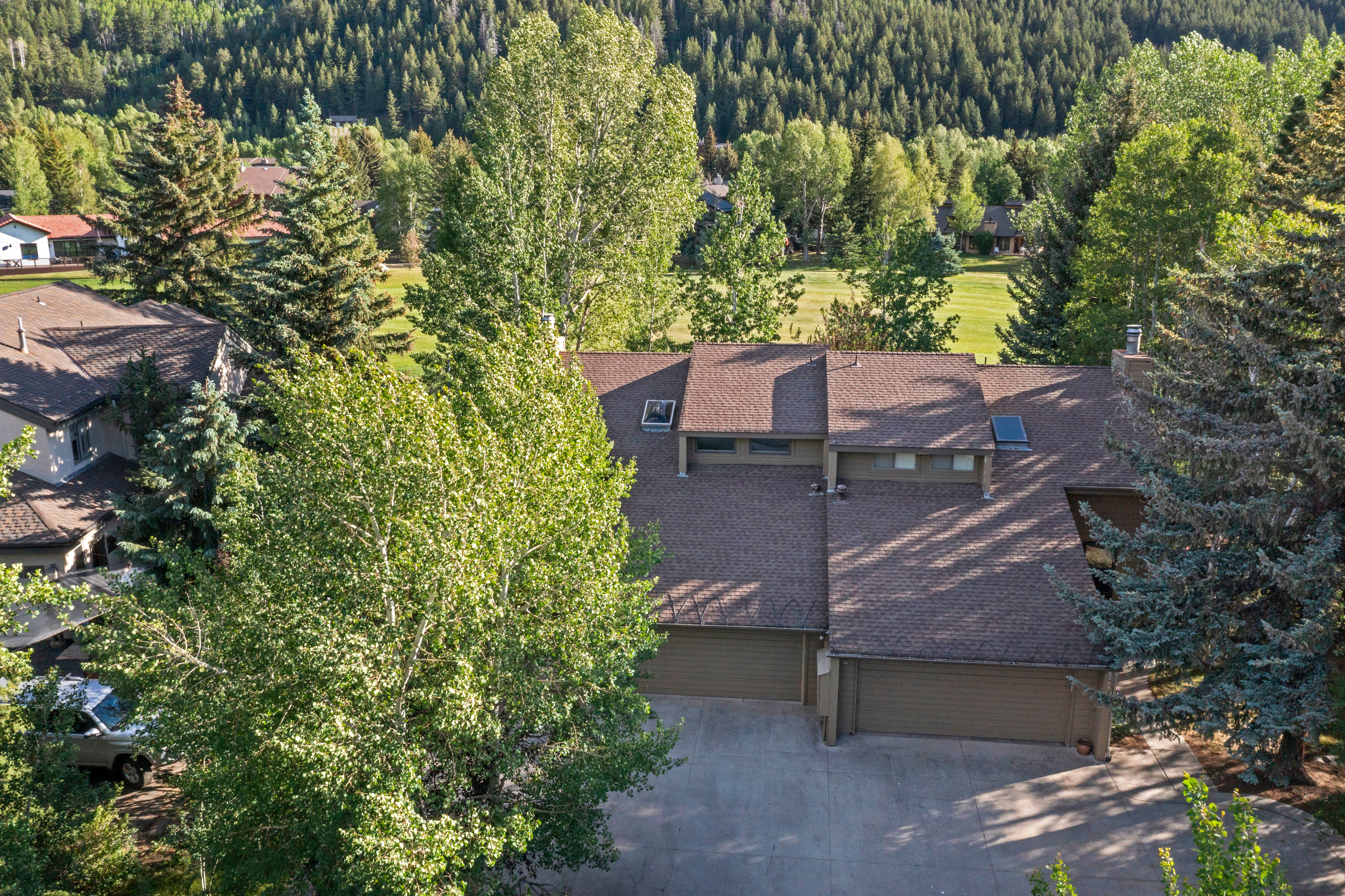  Sunny South-facing Home on the 2nd hole of EagleVail Golf Course - 物件實景