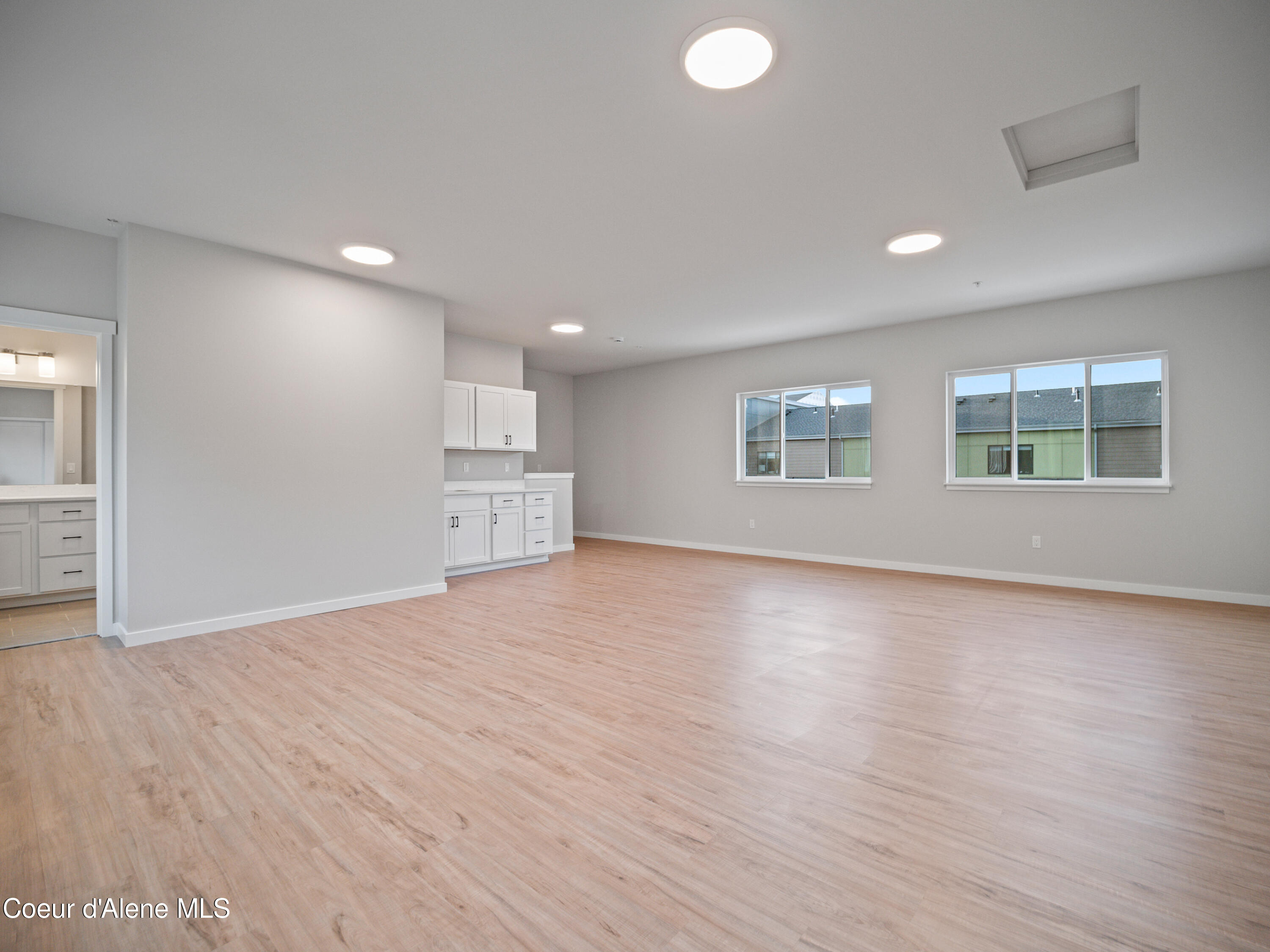 Post Falls, Idaho, 83854, United States, 4 Bedrooms Bedrooms, ,3 BathroomsBathrooms,Residential,For Sale,1911727