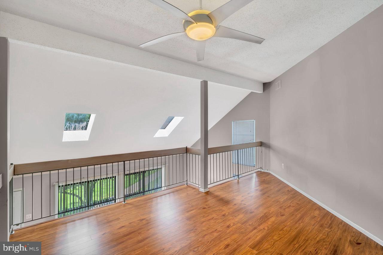 Monmouth Junction, New Jersey, 08852, United States, 2 Bedrooms Bedrooms, ,3 BathroomsBathrooms,Residential,For Sale,1955915