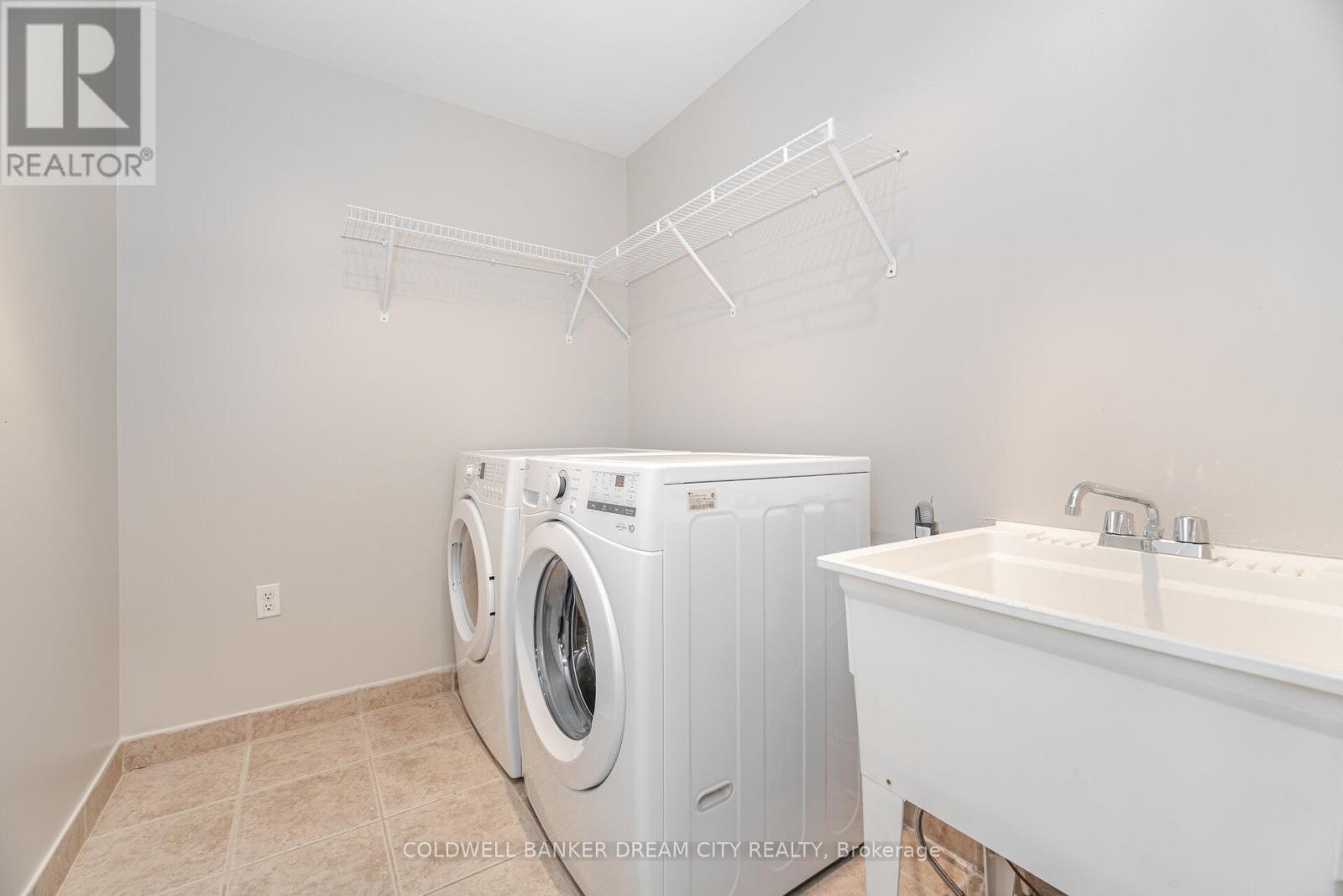 AJAX (NORTHEAST AJAX), Ontario, L1Z 2B9, CA, 5 Bedrooms Bedrooms, ,3 BathroomsBathrooms,Residential,For Sale,1951152