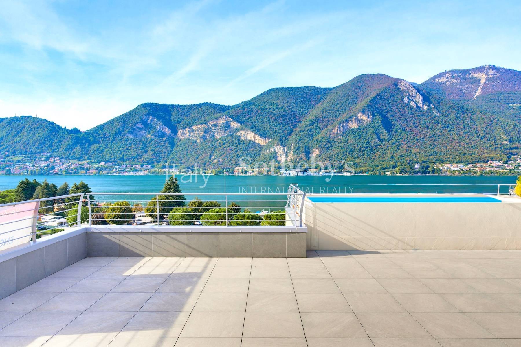  Stunning Penthouse with Pool and Lake Iseo Views - 物件實景
