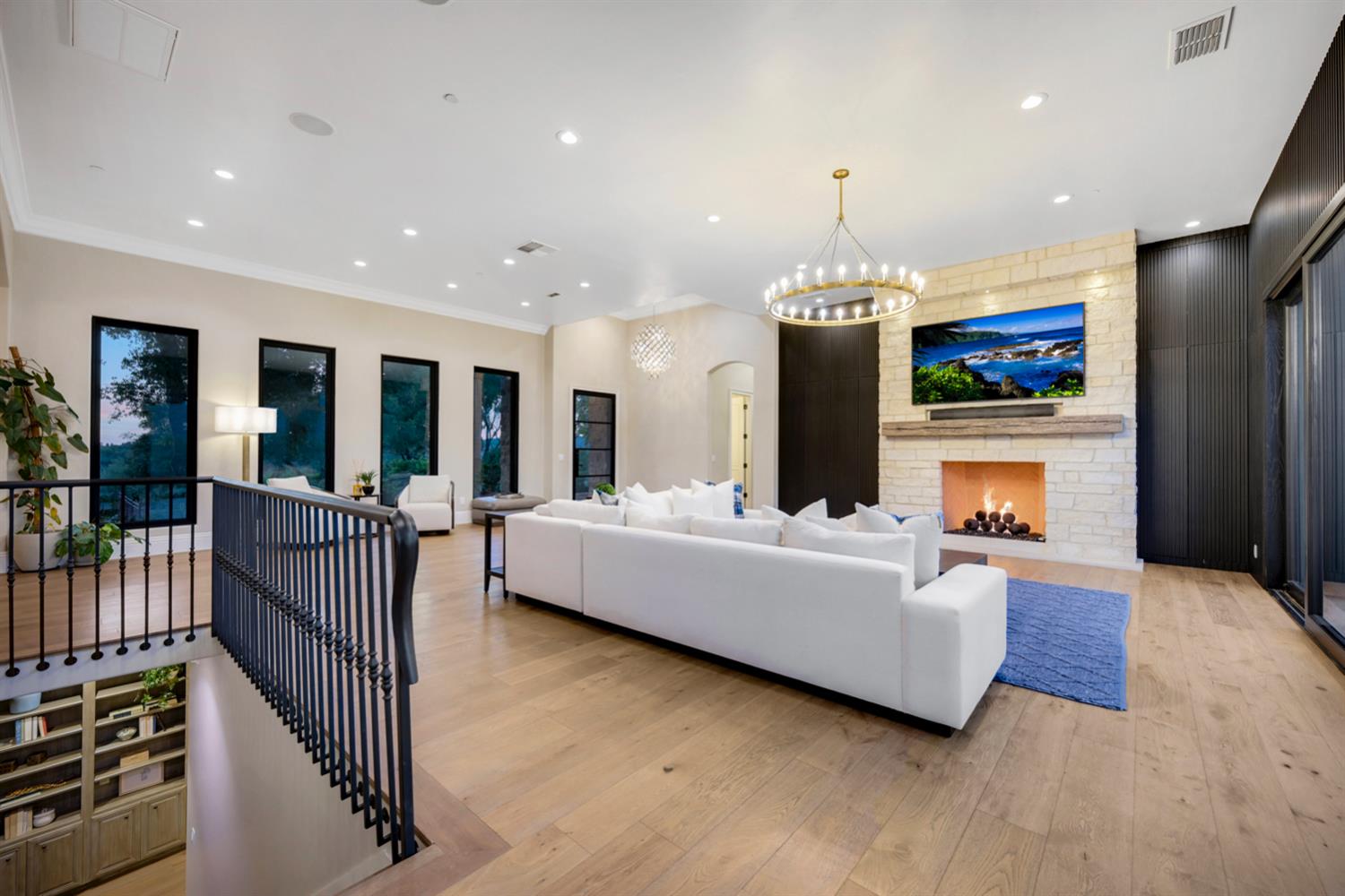 Loomis, California, 95650, United States, 6 Bedrooms Bedrooms, ,6 BathroomsBathrooms,Residential,For Sale,1908935