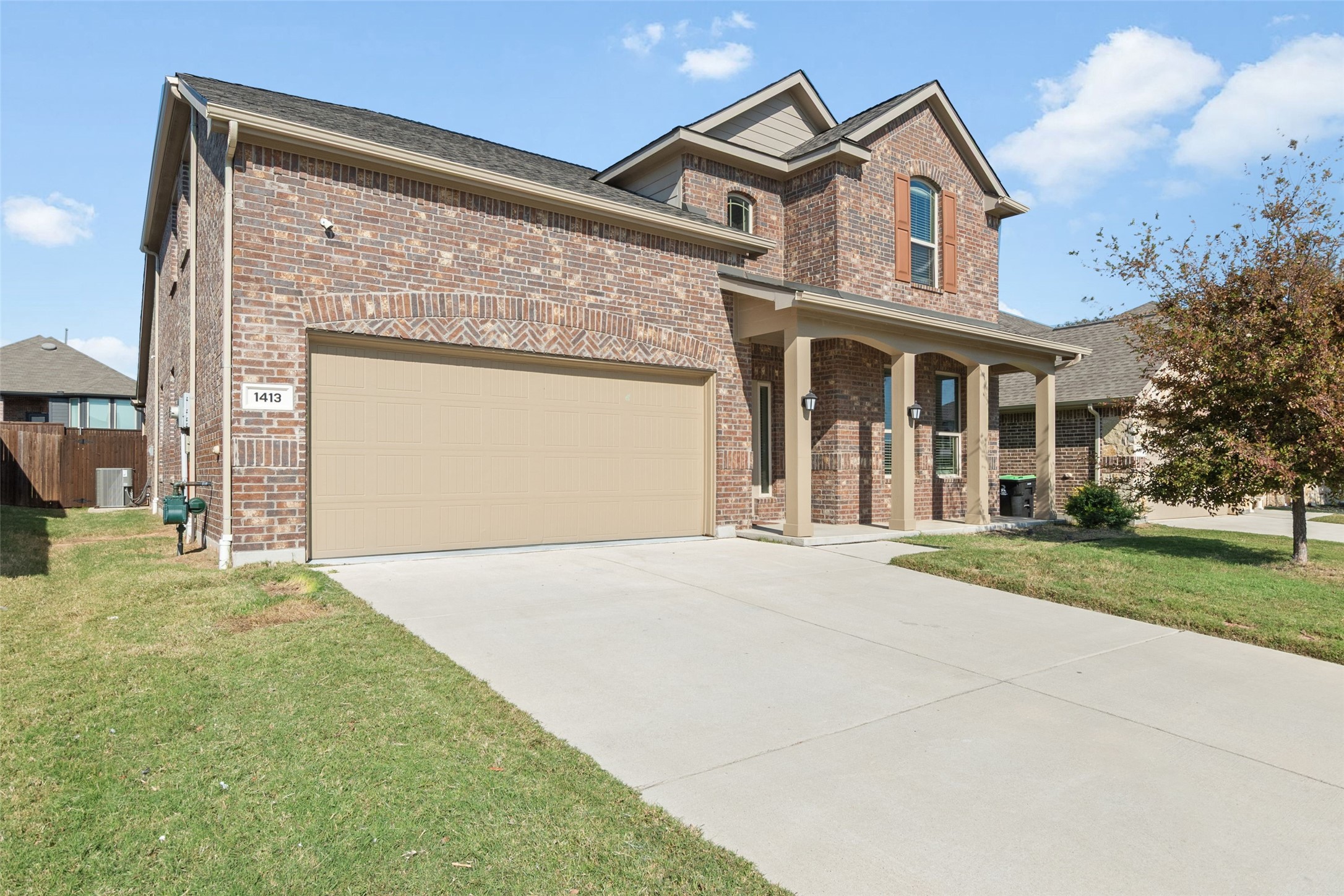 Little Elm, Texas, 75068, United States, 4 Bedrooms Bedrooms, ,4 BathroomsBathrooms,Residential,For Sale,1990975