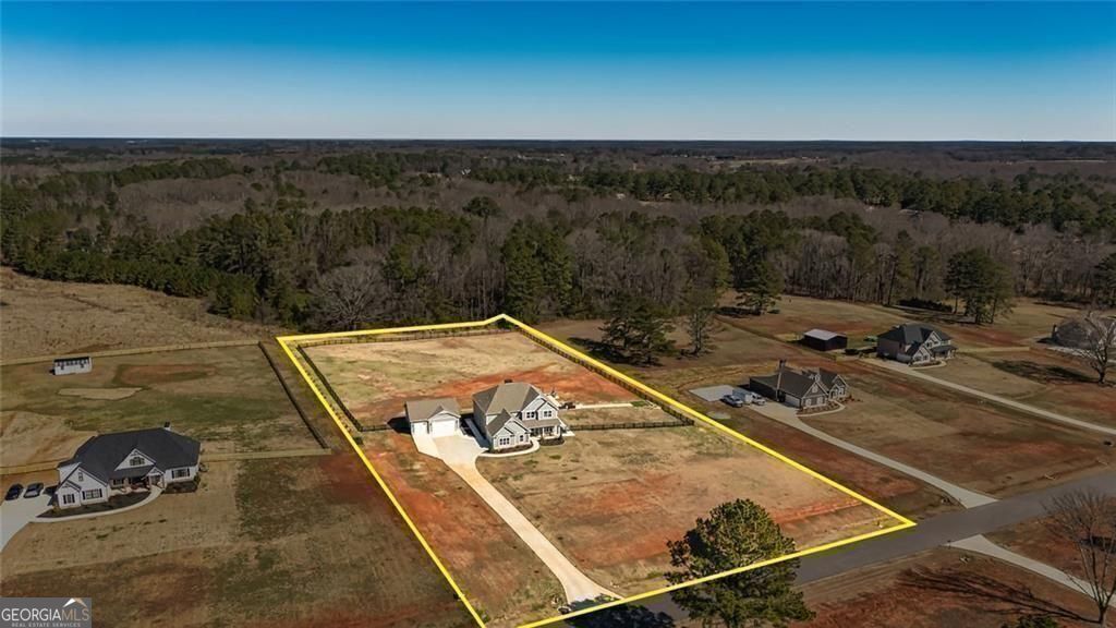 Williamson, Georgia, 30292, United States, 4 Bedrooms Bedrooms, ,4 BathroomsBathrooms,Residential,For Sale,1858935